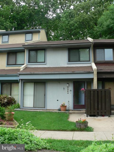 RESTON - Residential Lease