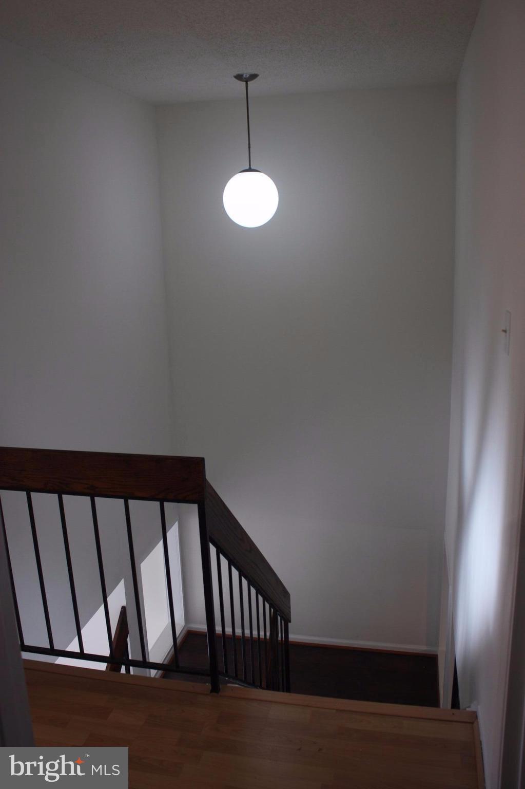 RESTON - Residential Lease