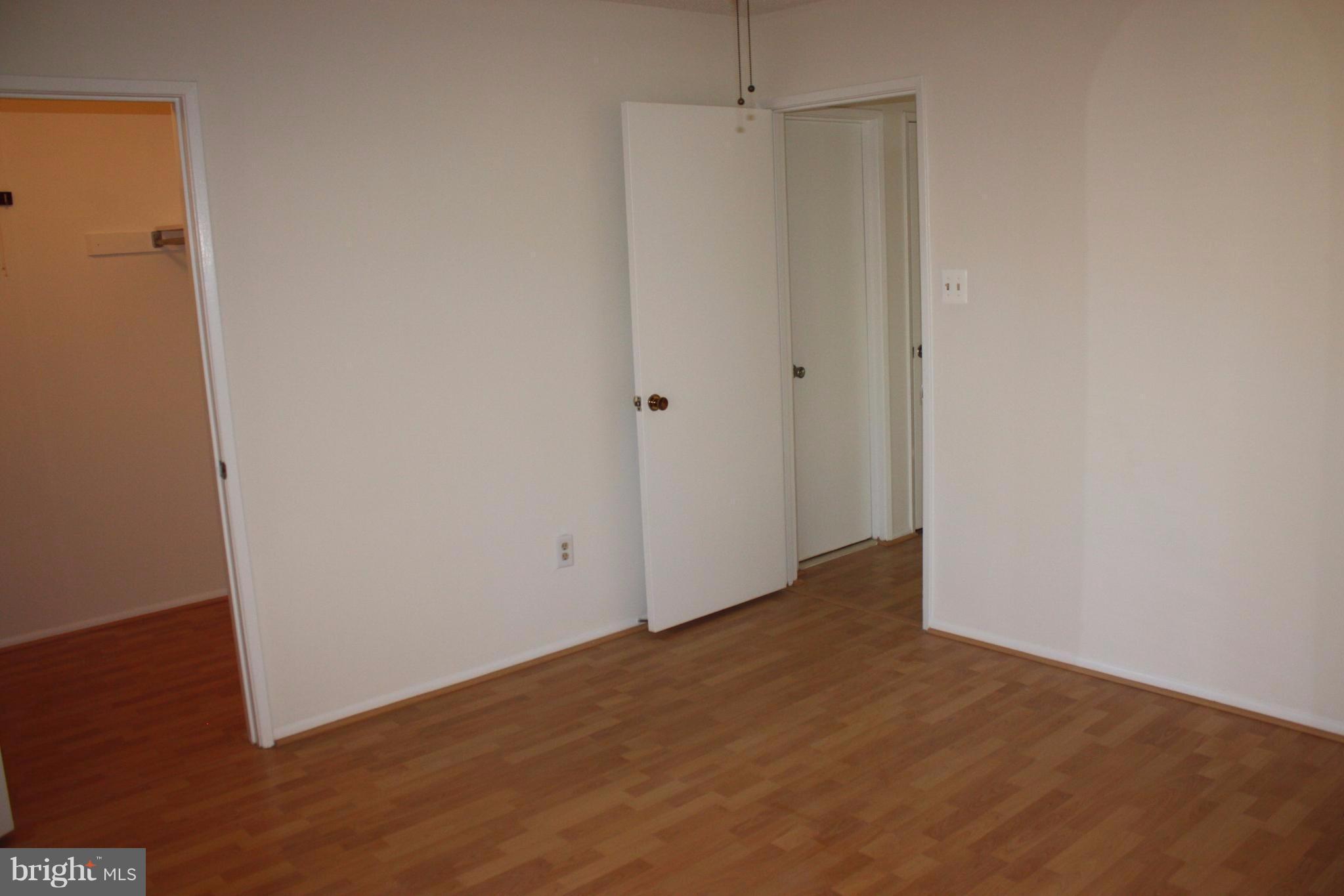 RESTON - Residential Lease