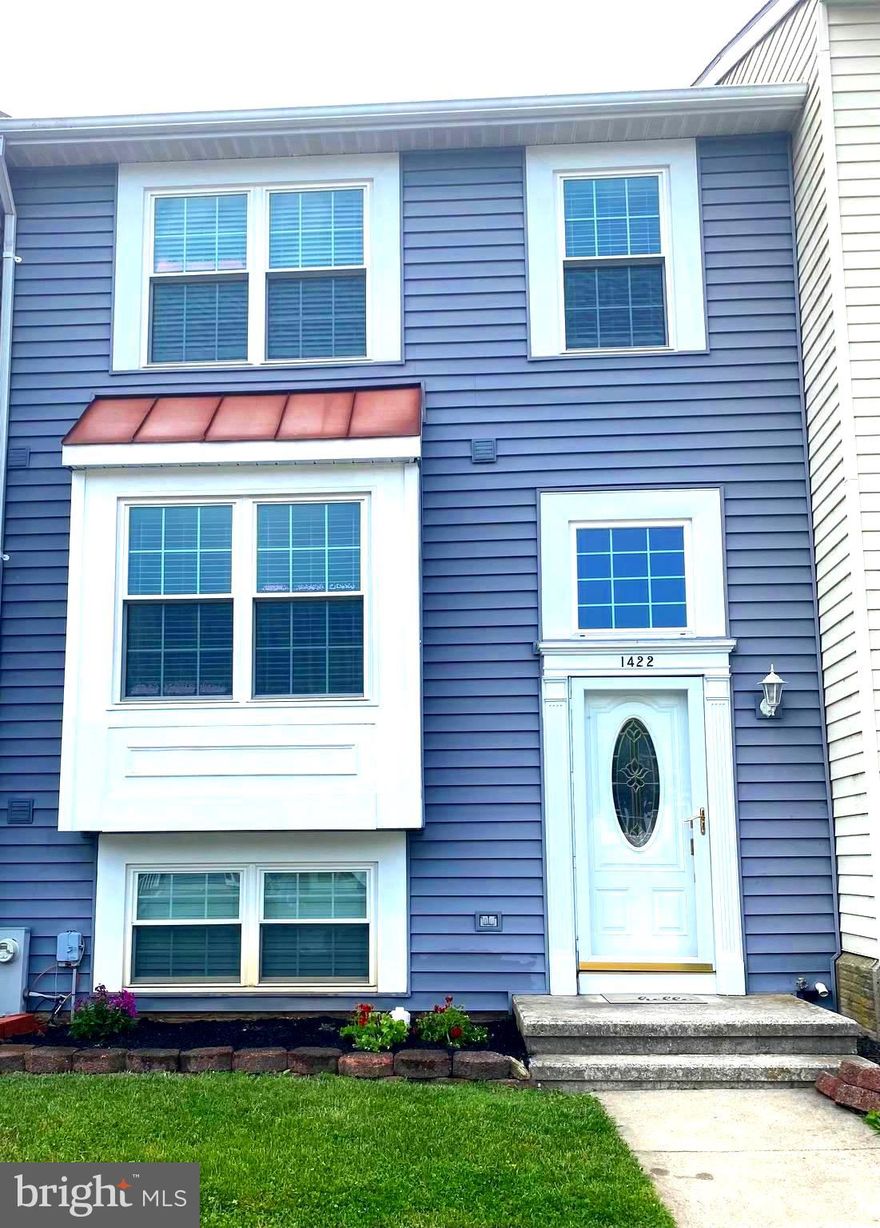 Well maintained town house located in the sought after Hampstead area. This home has 3 bedrooms and 1.5 baths. It has an open layout with plenty of natural light. The large kitchen has ample cabinet space and plenty of room if you like to  cook. The open dining room and living room makes entertaining easy and gives the main level a nice flow. Off of the living room is a well maintained wood deck that is screened in.
 The upstairs boasts 3 bedrooms, including a large primary bedroom with ample closet space, a full bath and hardwood floors.  The large basement is fully finished and is perfect for entertaining.  HVAC is less than a year old.