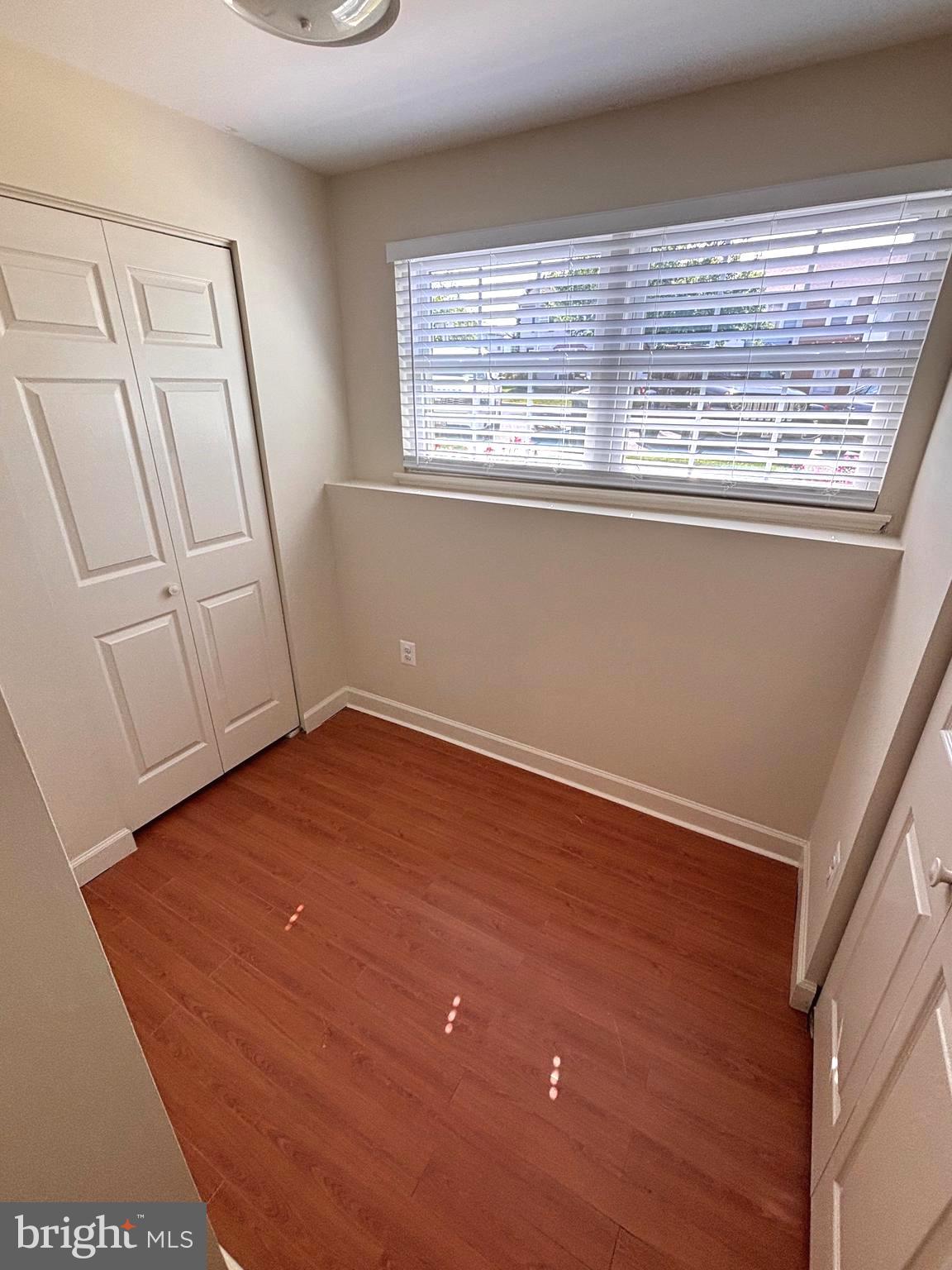 SMALL CROSSINGS - Residential