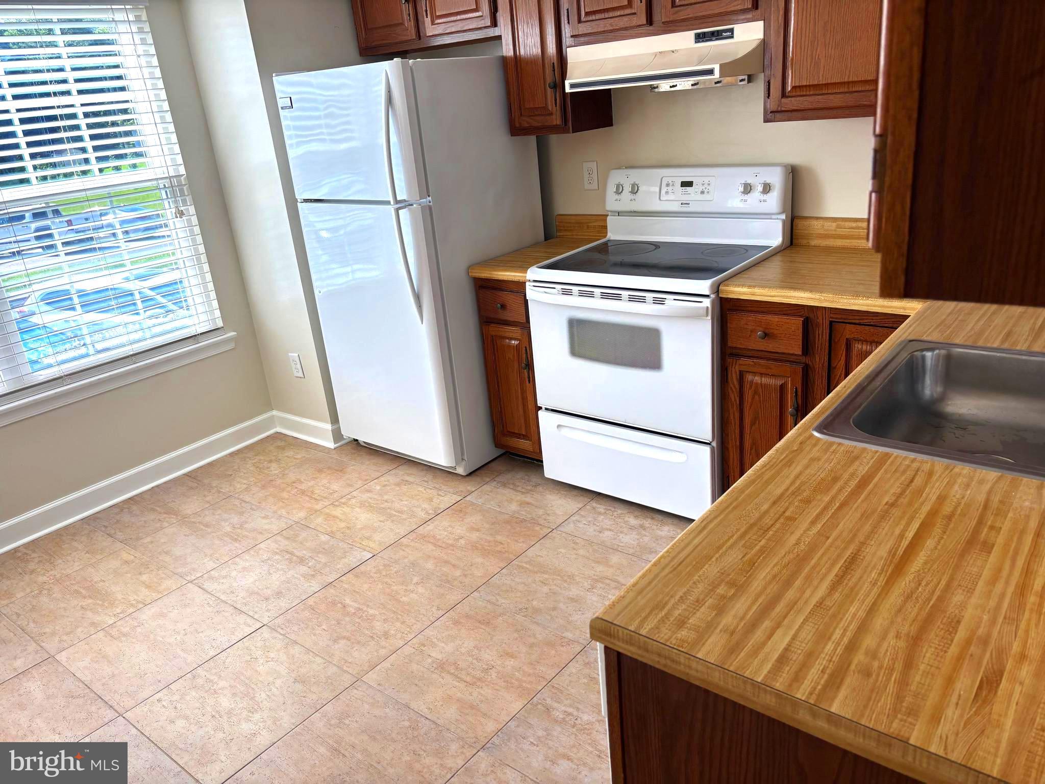 SMALL CROSSINGS - Residential