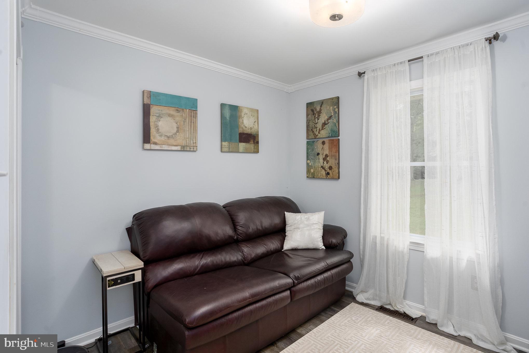 ROSE HILL FARMS - Residential Lease