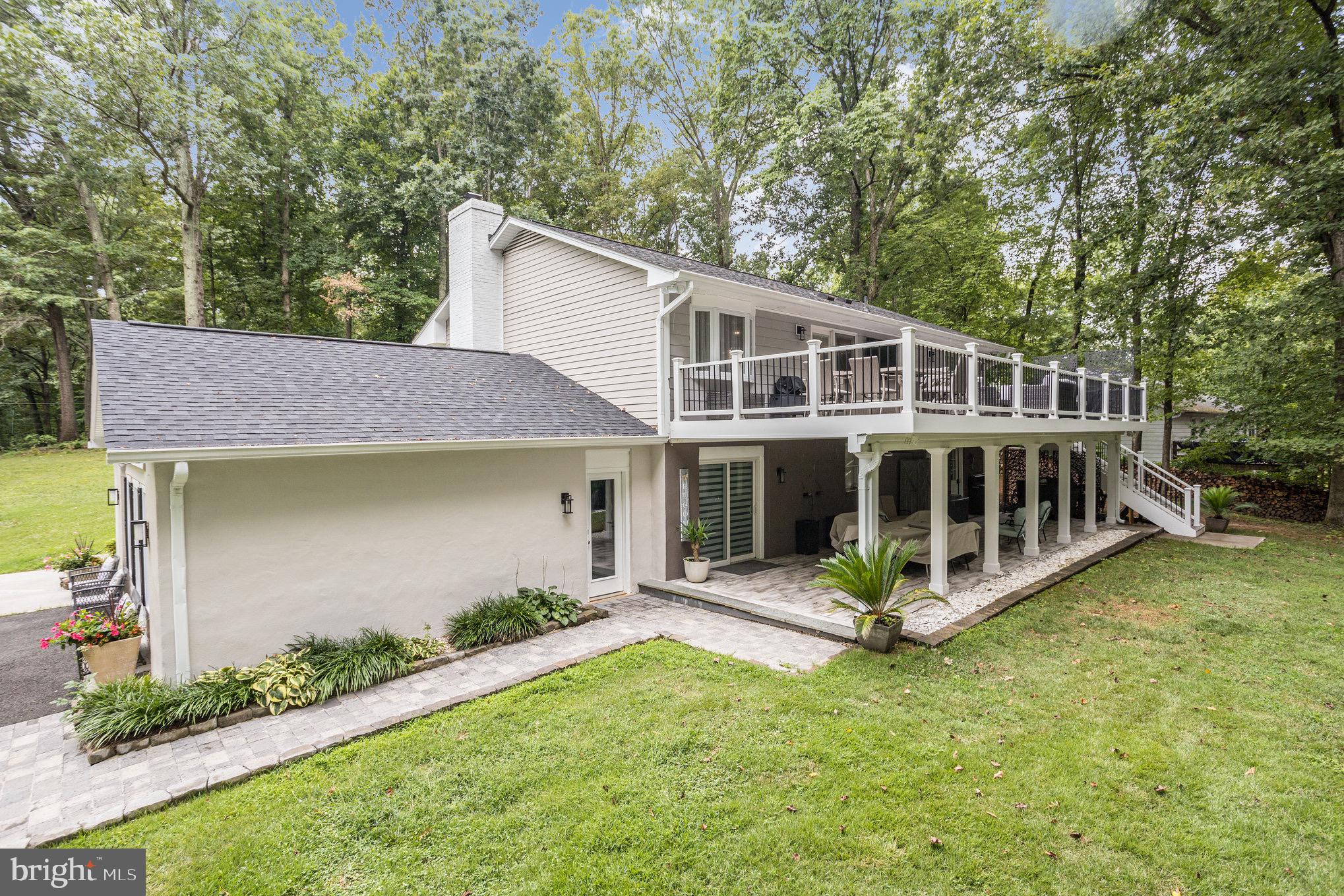 ROSE HILL FARMS - Residential Lease