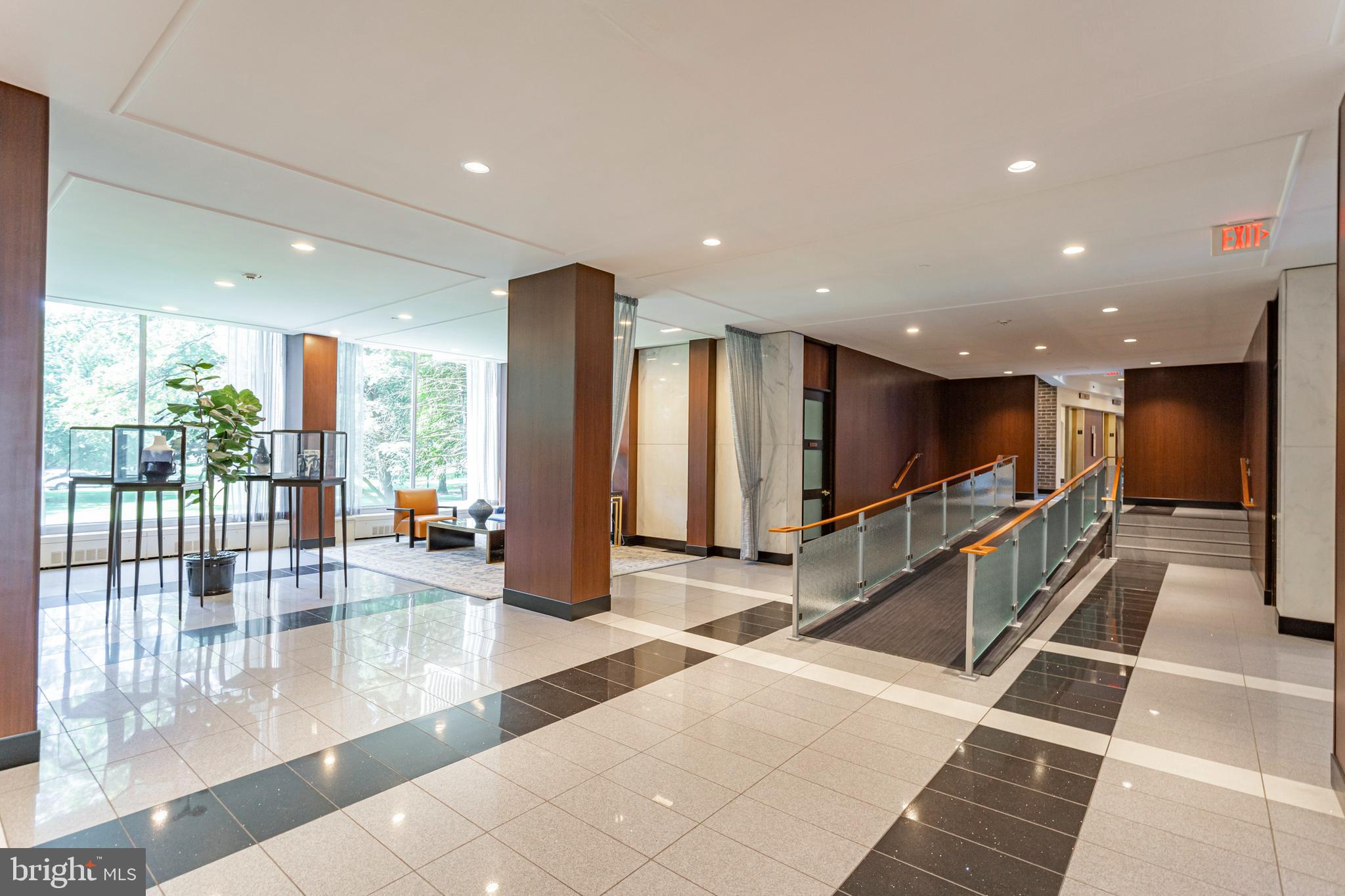 GREEN HILL - Residential