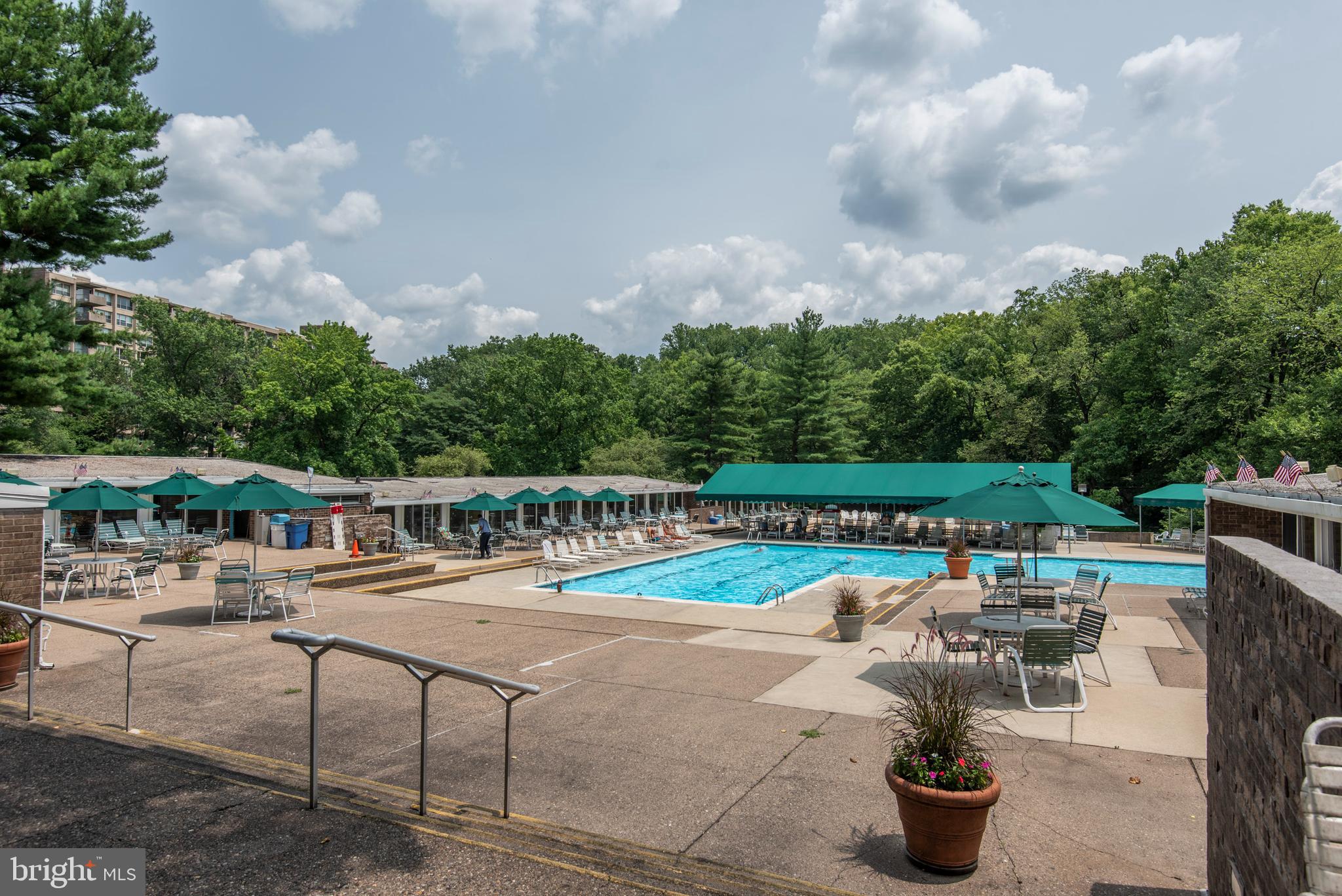 GREEN HILL - Residential