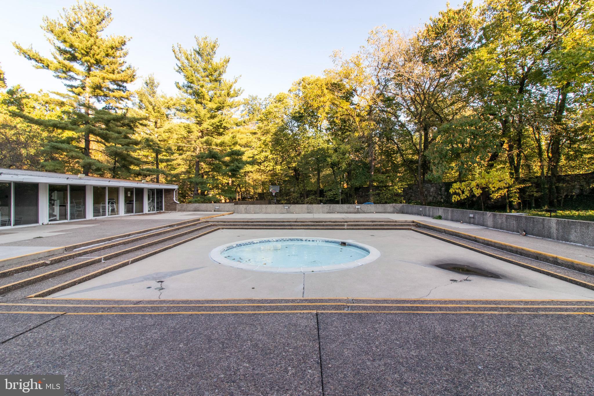 GREEN HILL - Residential