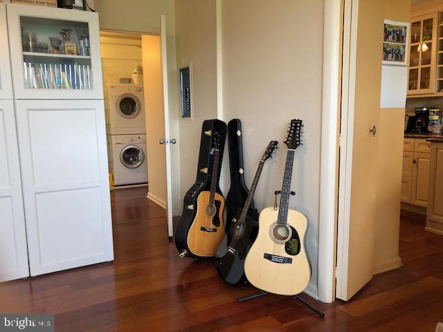 GREEN HILL - Residential