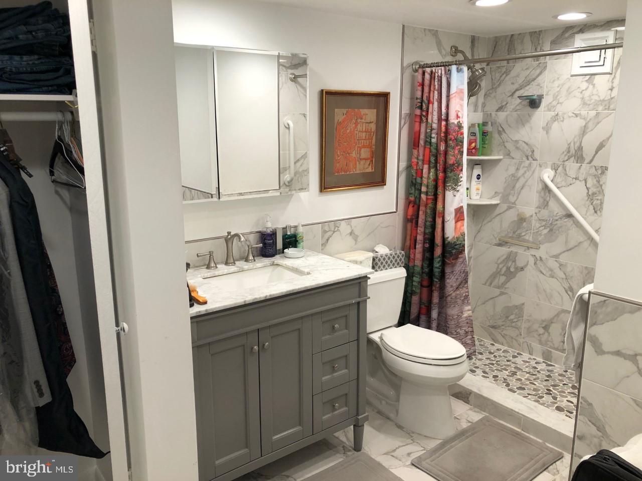 GREEN HILL - Residential