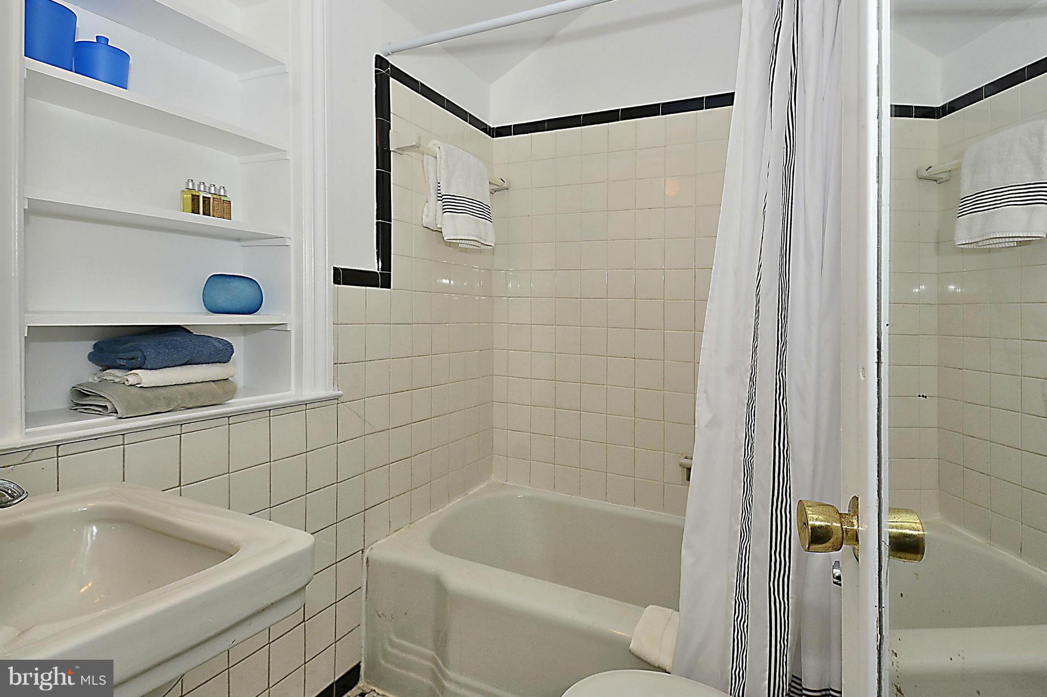 GREENACRES - Residential