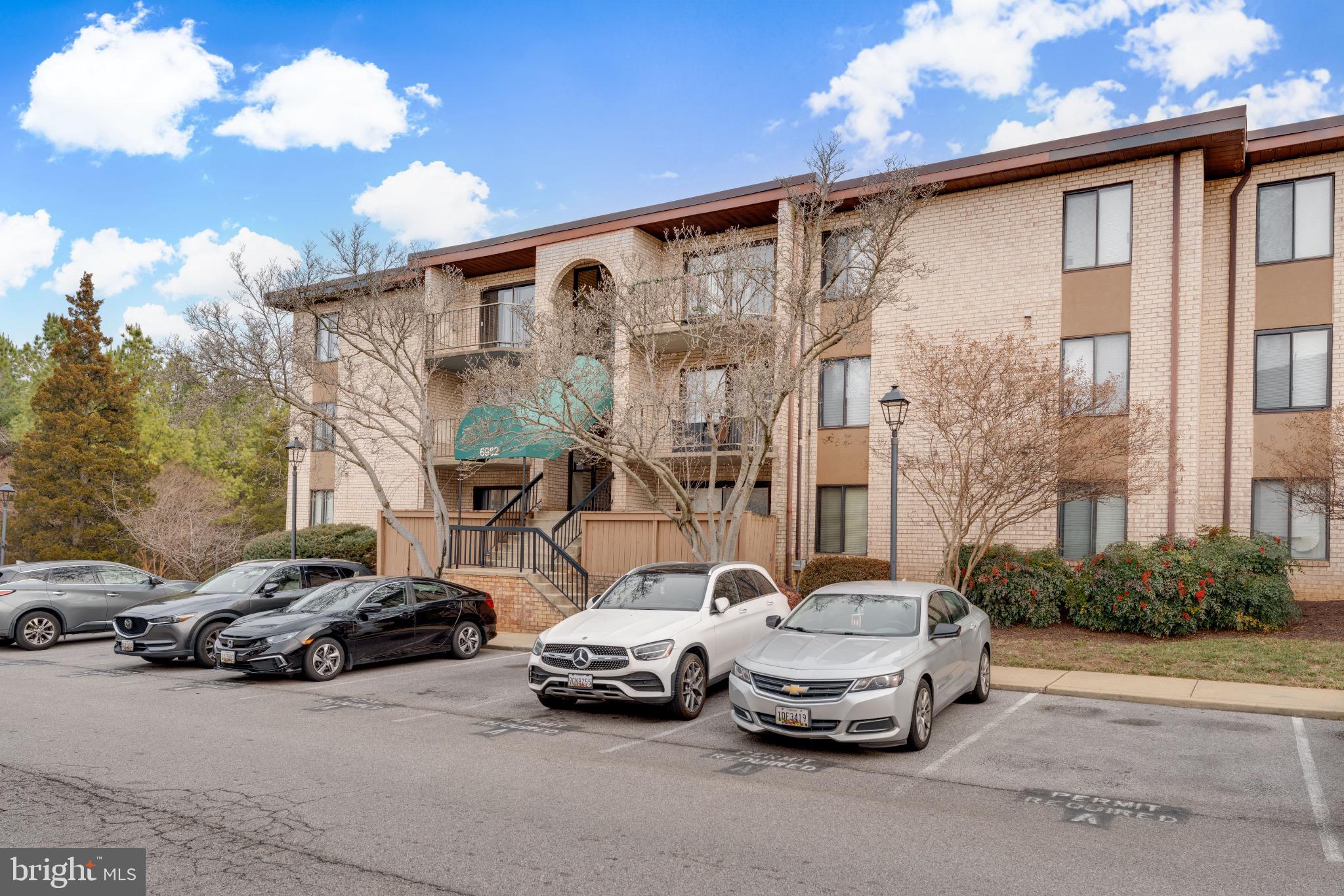 HUNTING RIDGE CONDOMINIUM - Residential Lease