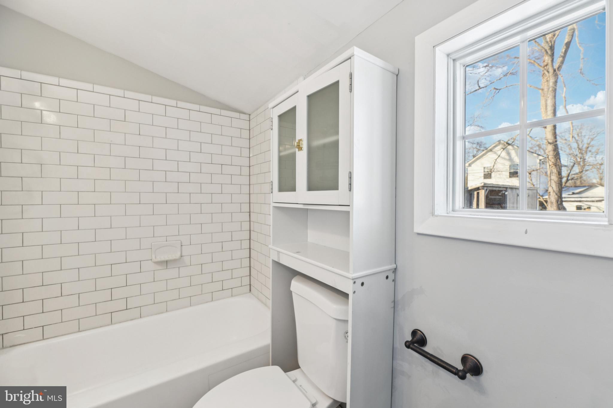 BEVERLEY BEACH - Residential