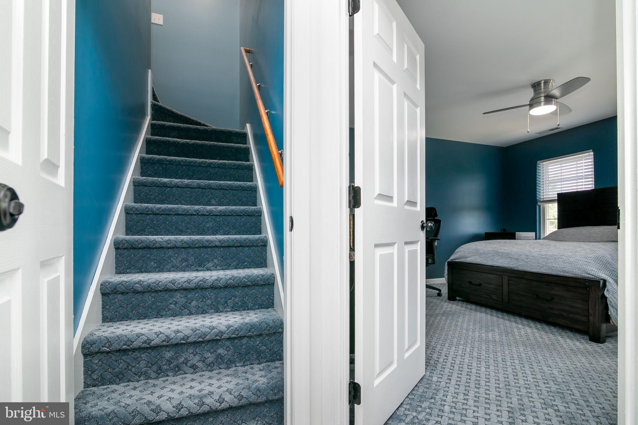 PEMBERTON PONDS - Residential