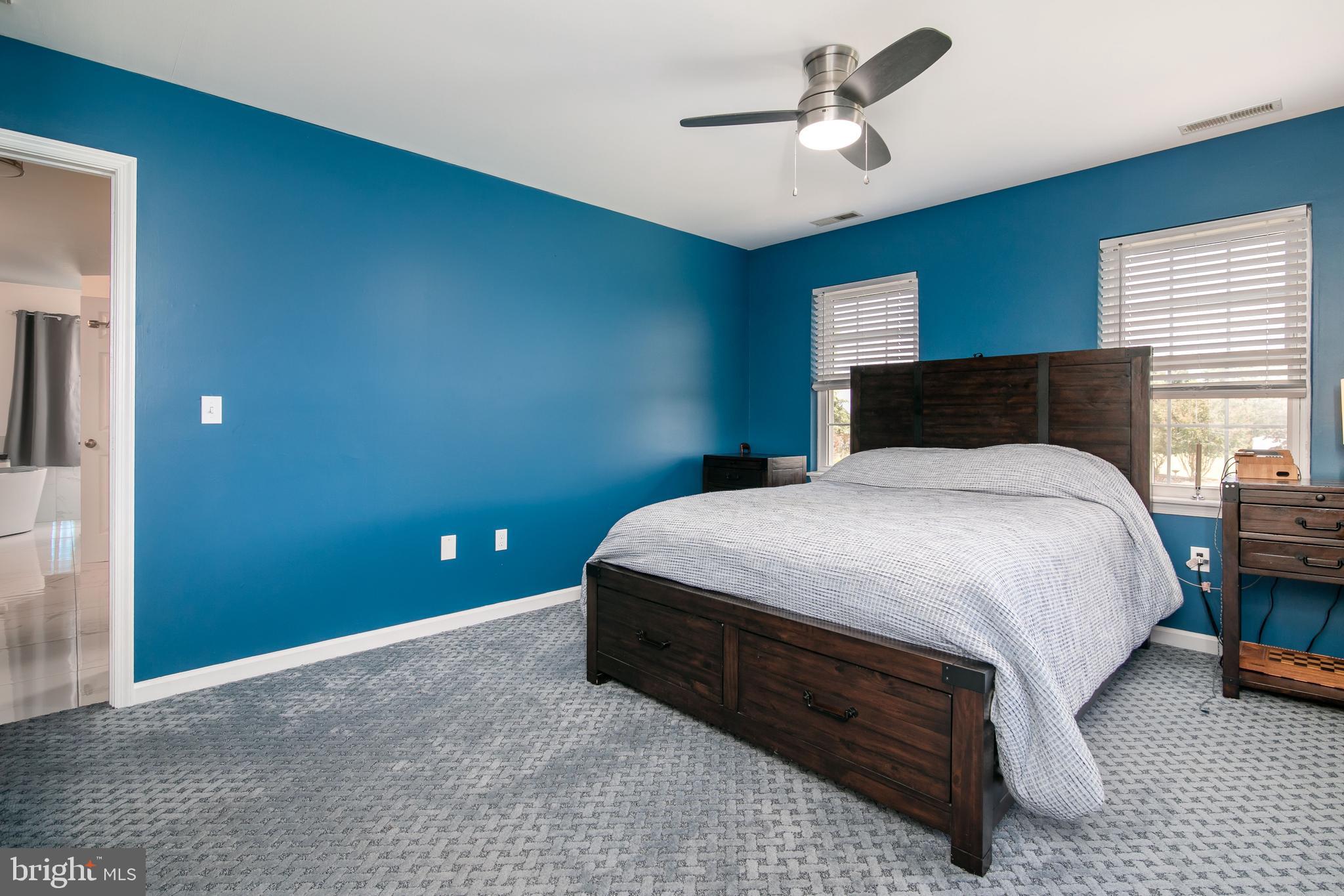 PEMBERTON PONDS - Residential