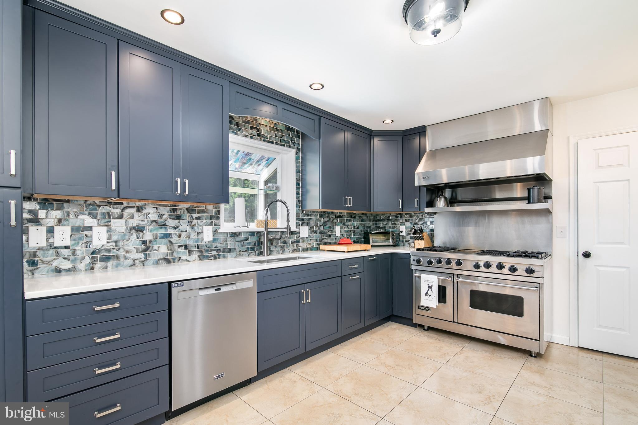 PEMBERTON PONDS - Residential