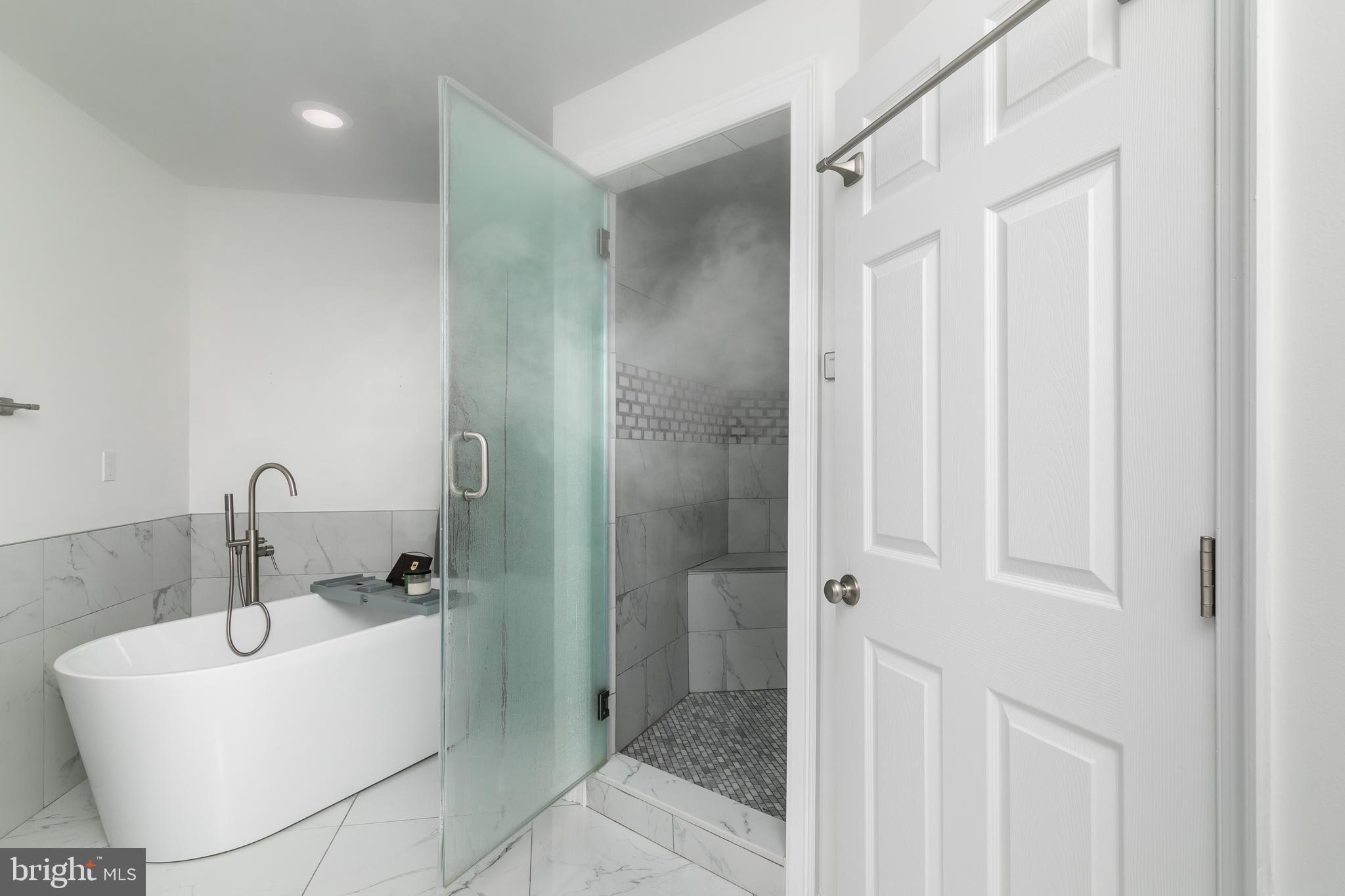 PEMBERTON PONDS - Residential