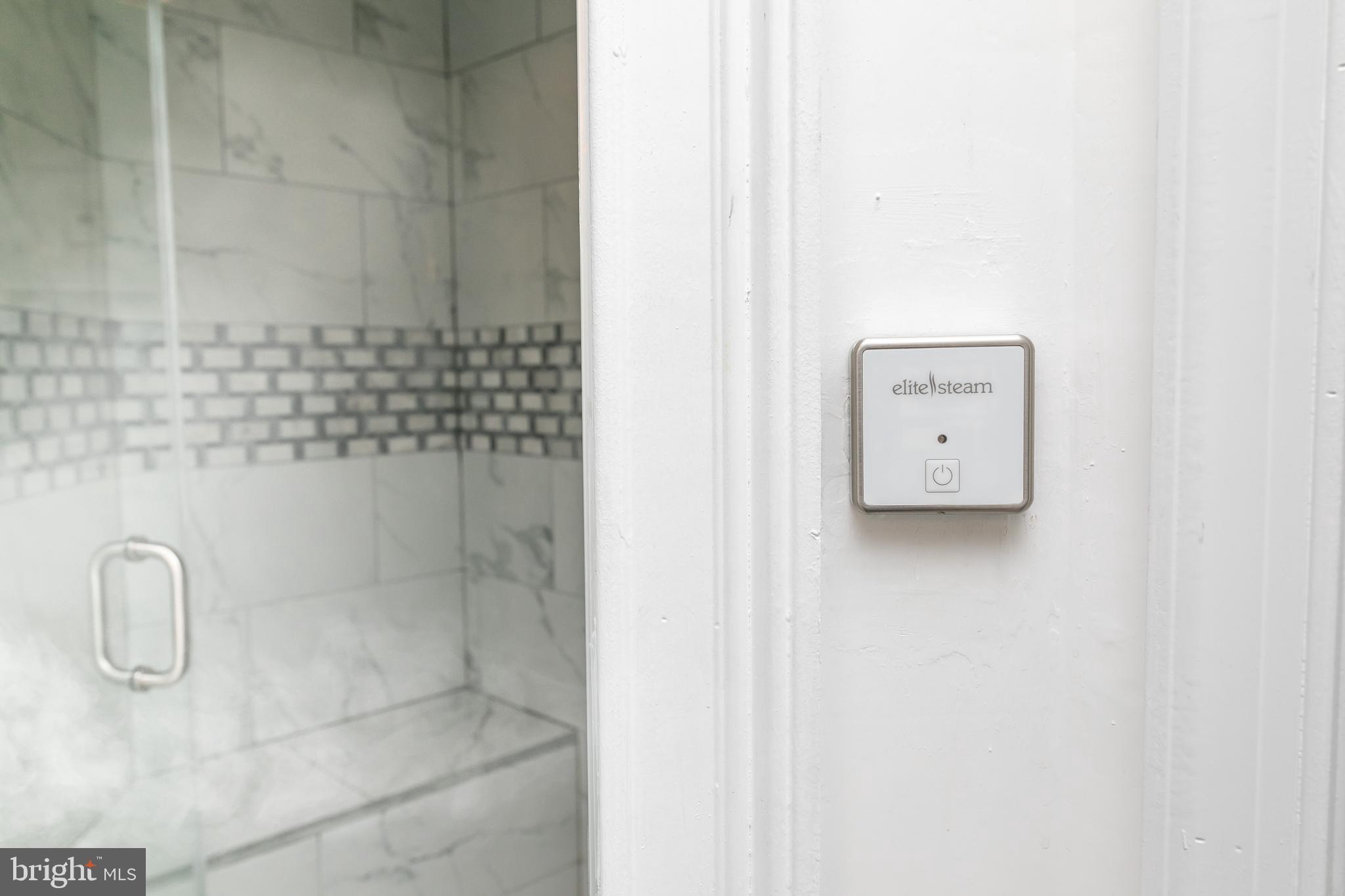 PEMBERTON PONDS - Residential