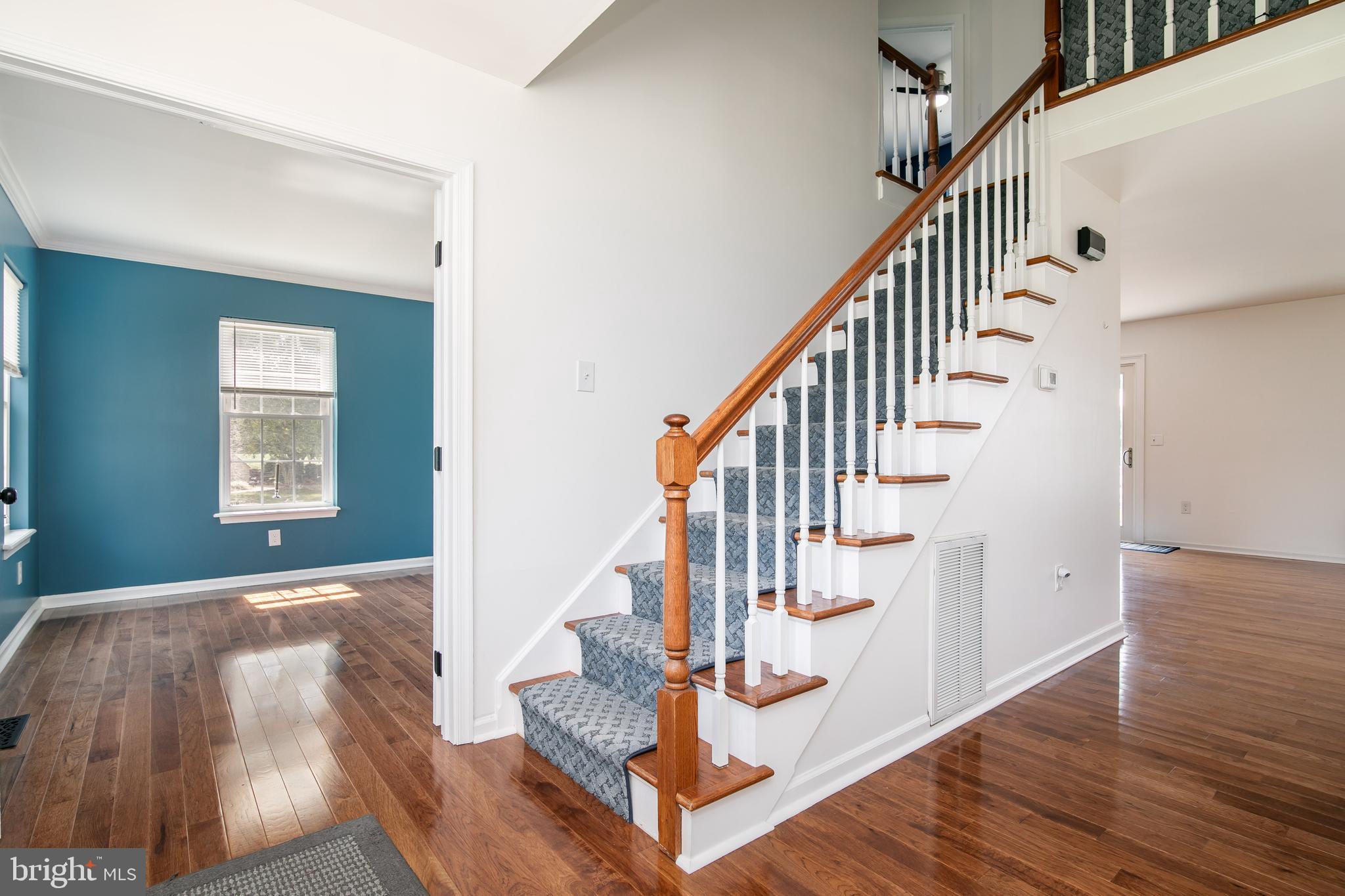 PEMBERTON PONDS - Residential