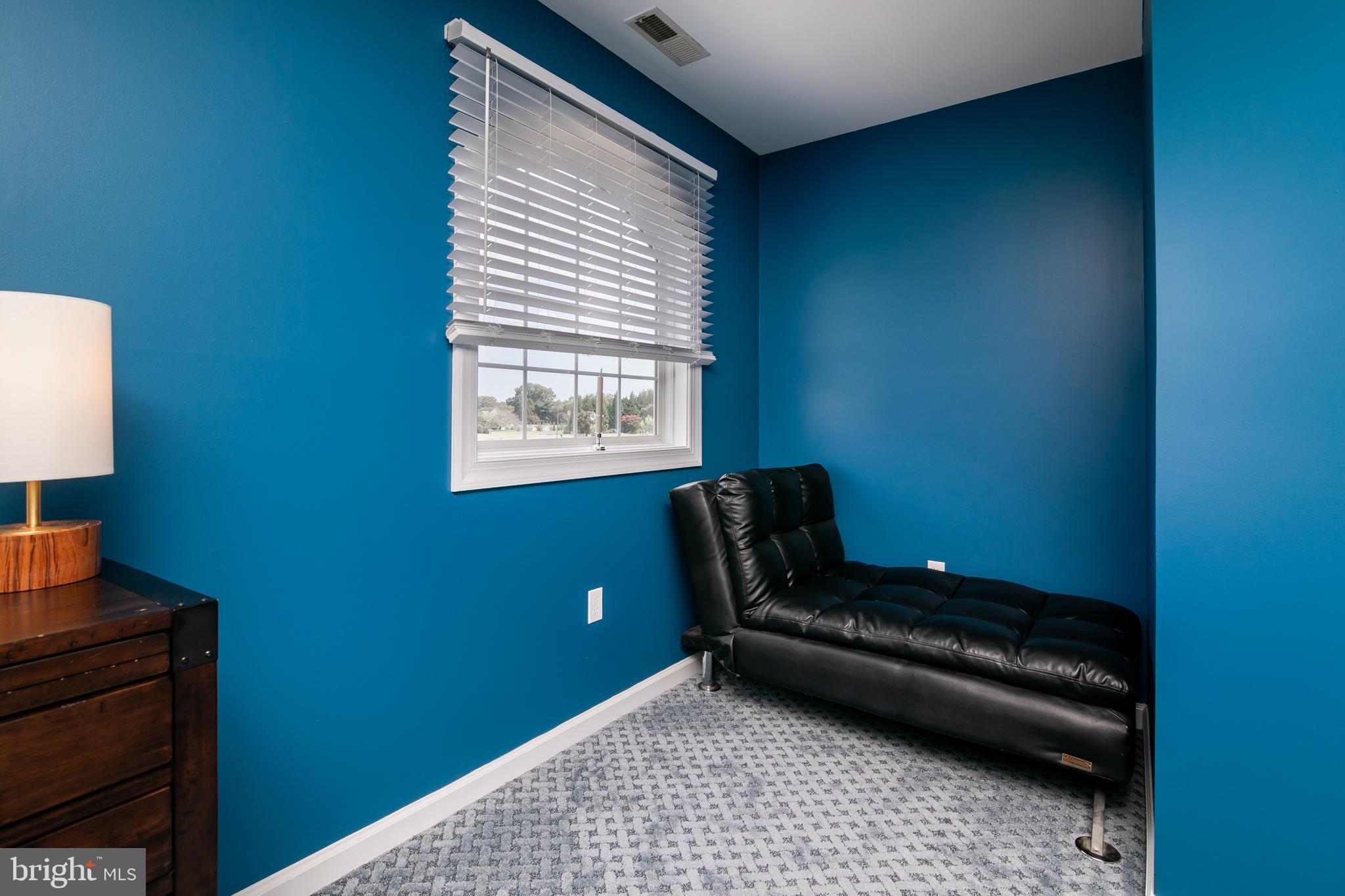 PEMBERTON PONDS - Residential