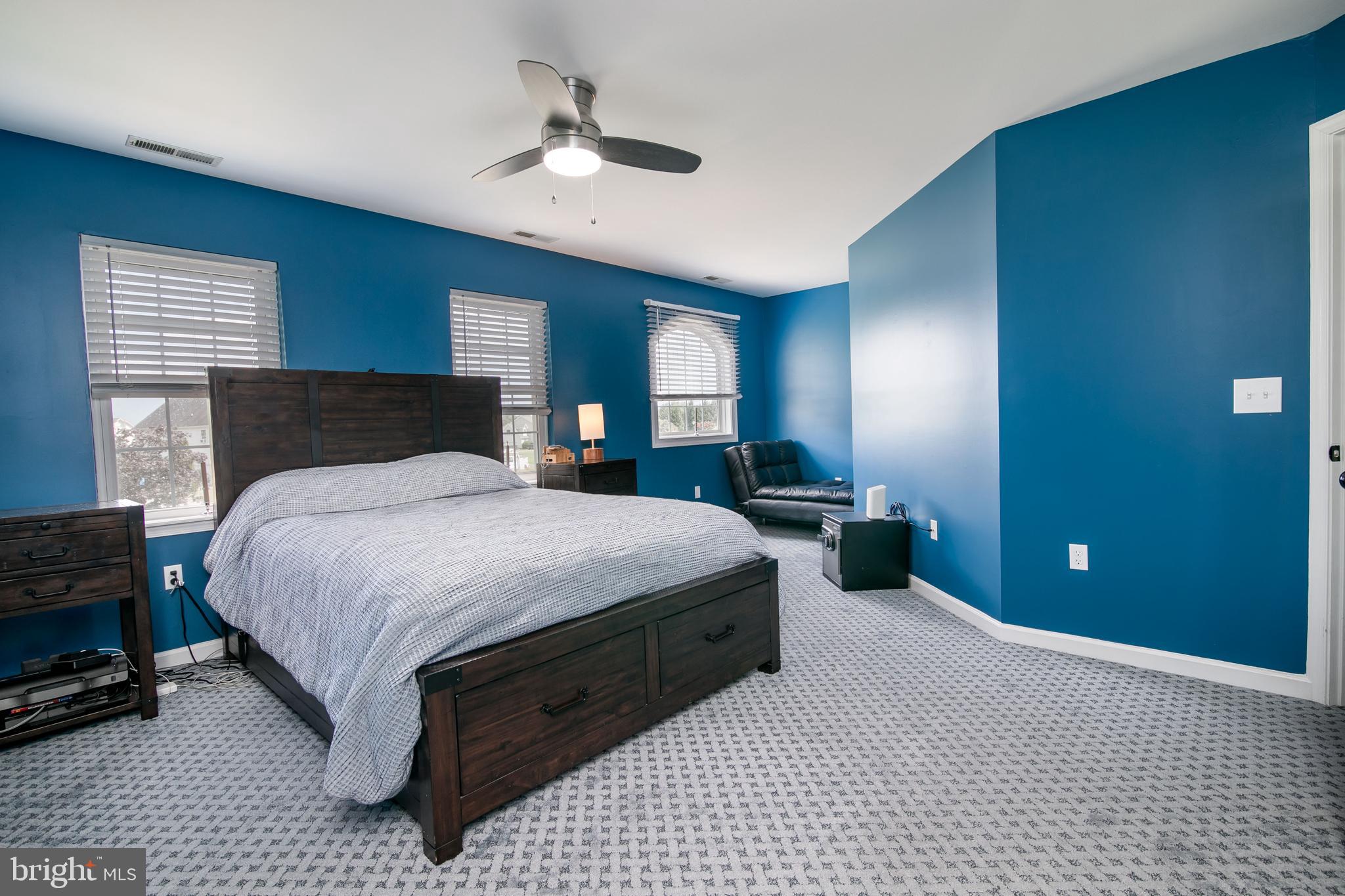 PEMBERTON PONDS - Residential