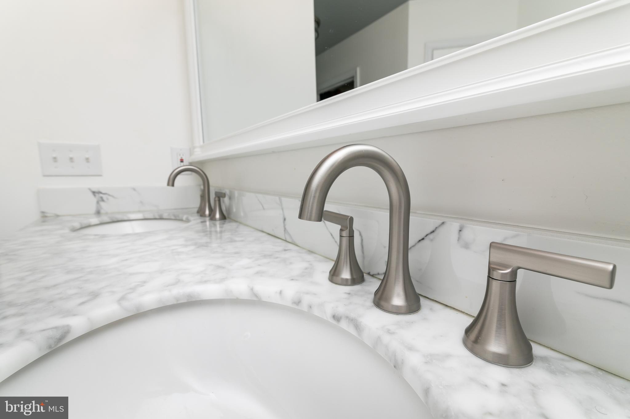 PEMBERTON PONDS - Residential