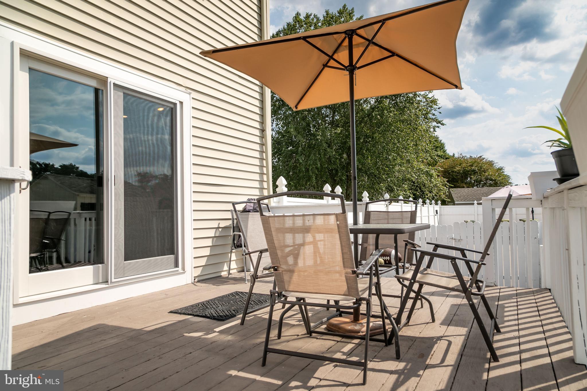 PEMBERTON PONDS - Residential