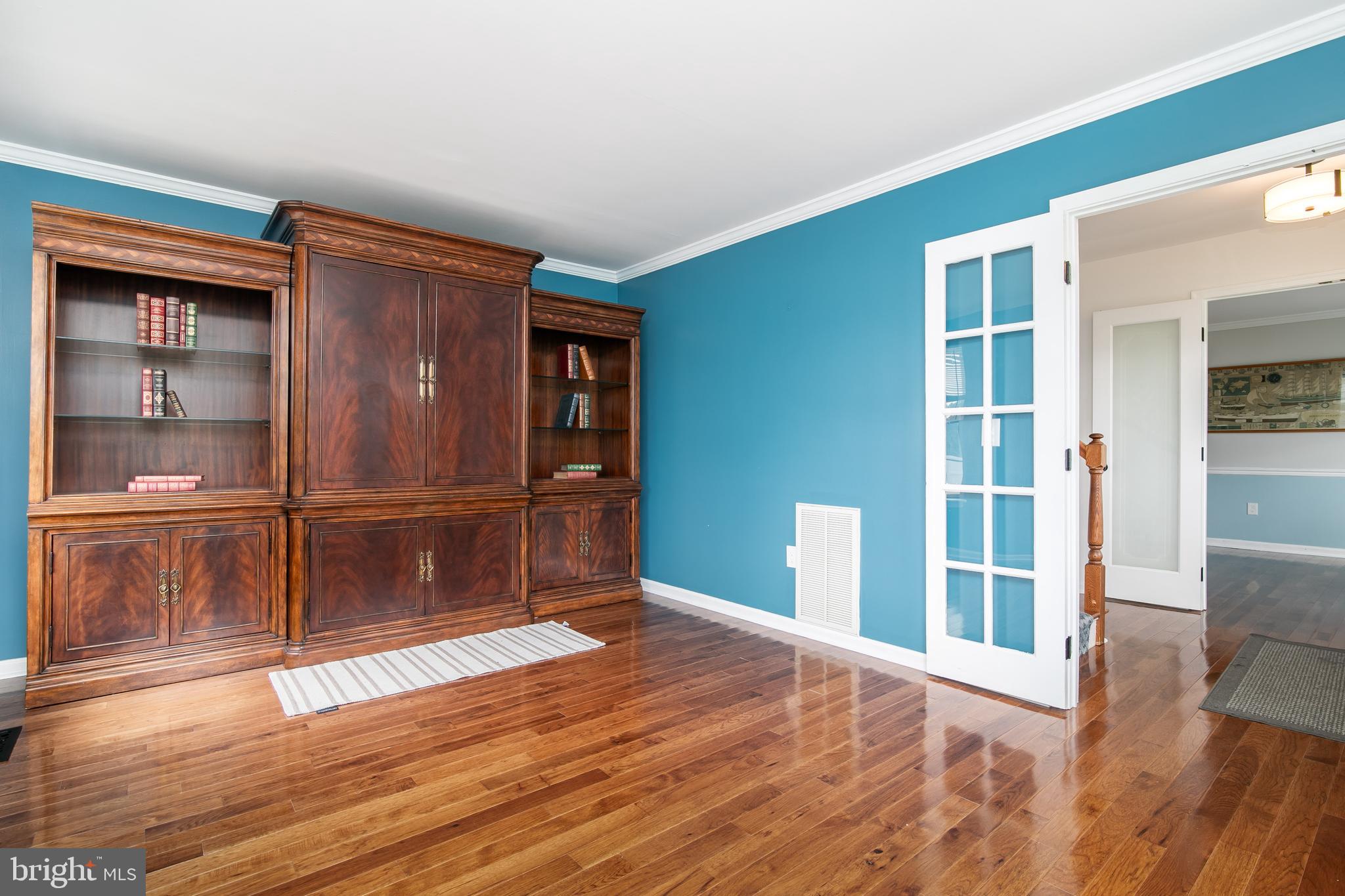 PEMBERTON PONDS - Residential