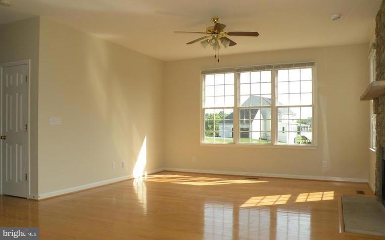 CHRISTY FARM - Residential Lease