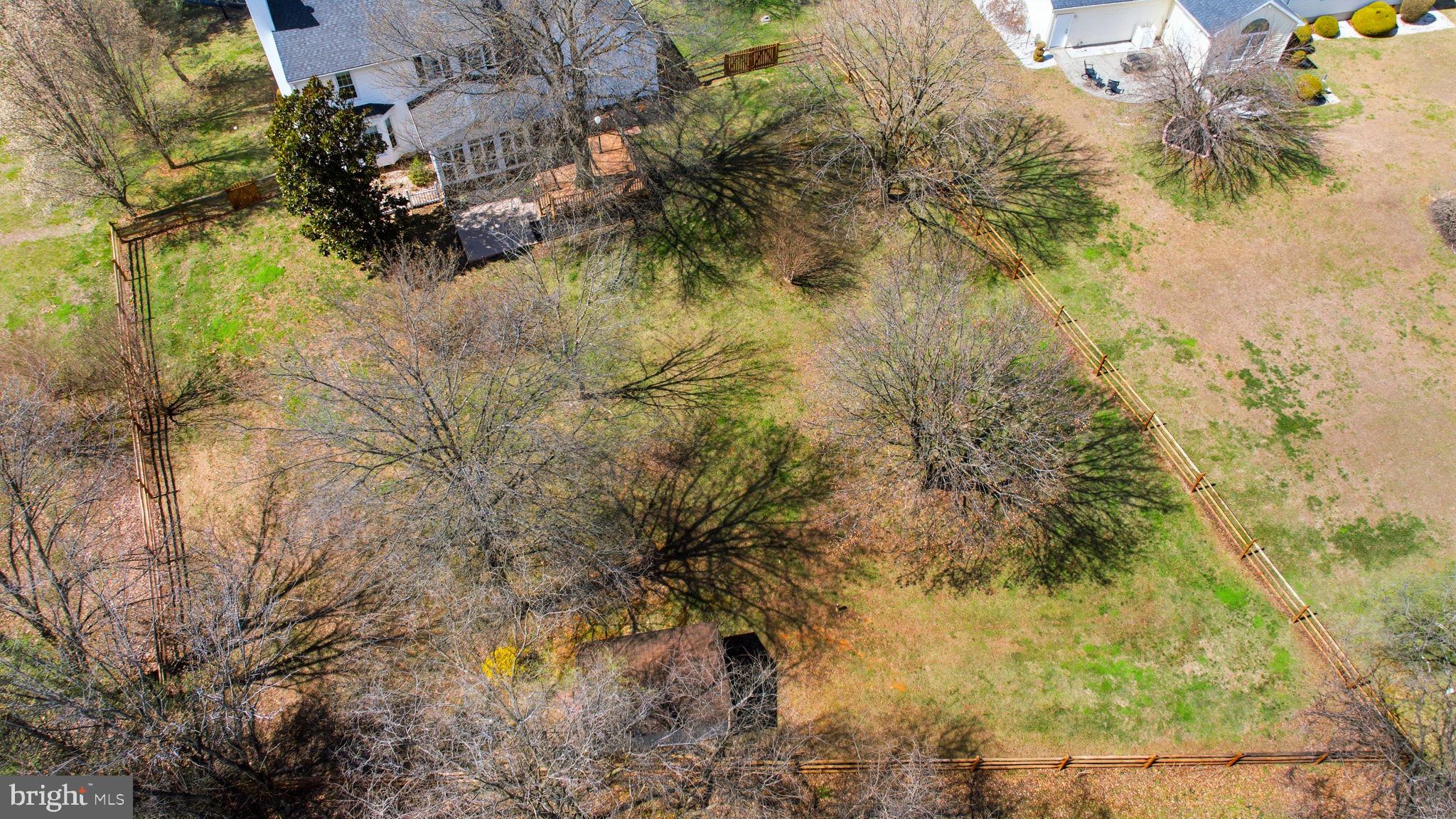 HOLLIS MANOR - Residential