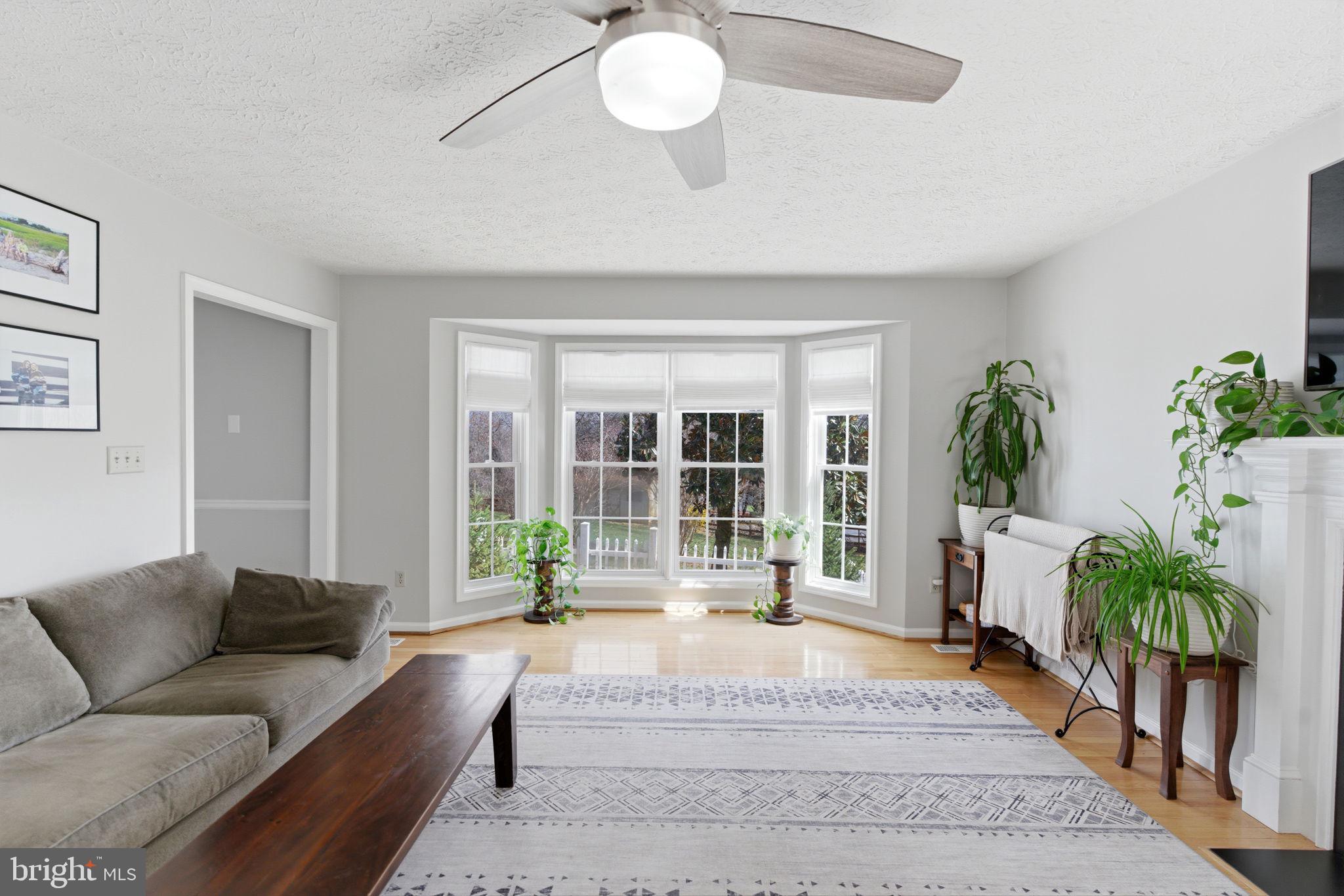 HOLLIS MANOR - Residential