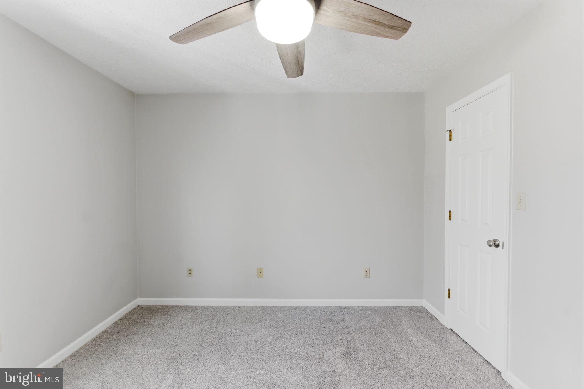 HOLLIS MANOR - Residential