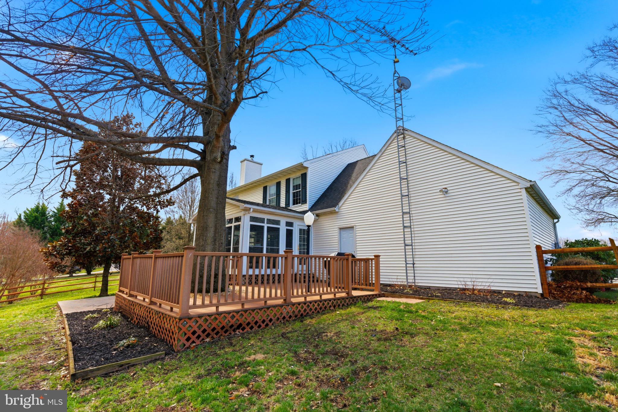 HOLLIS MANOR - Residential