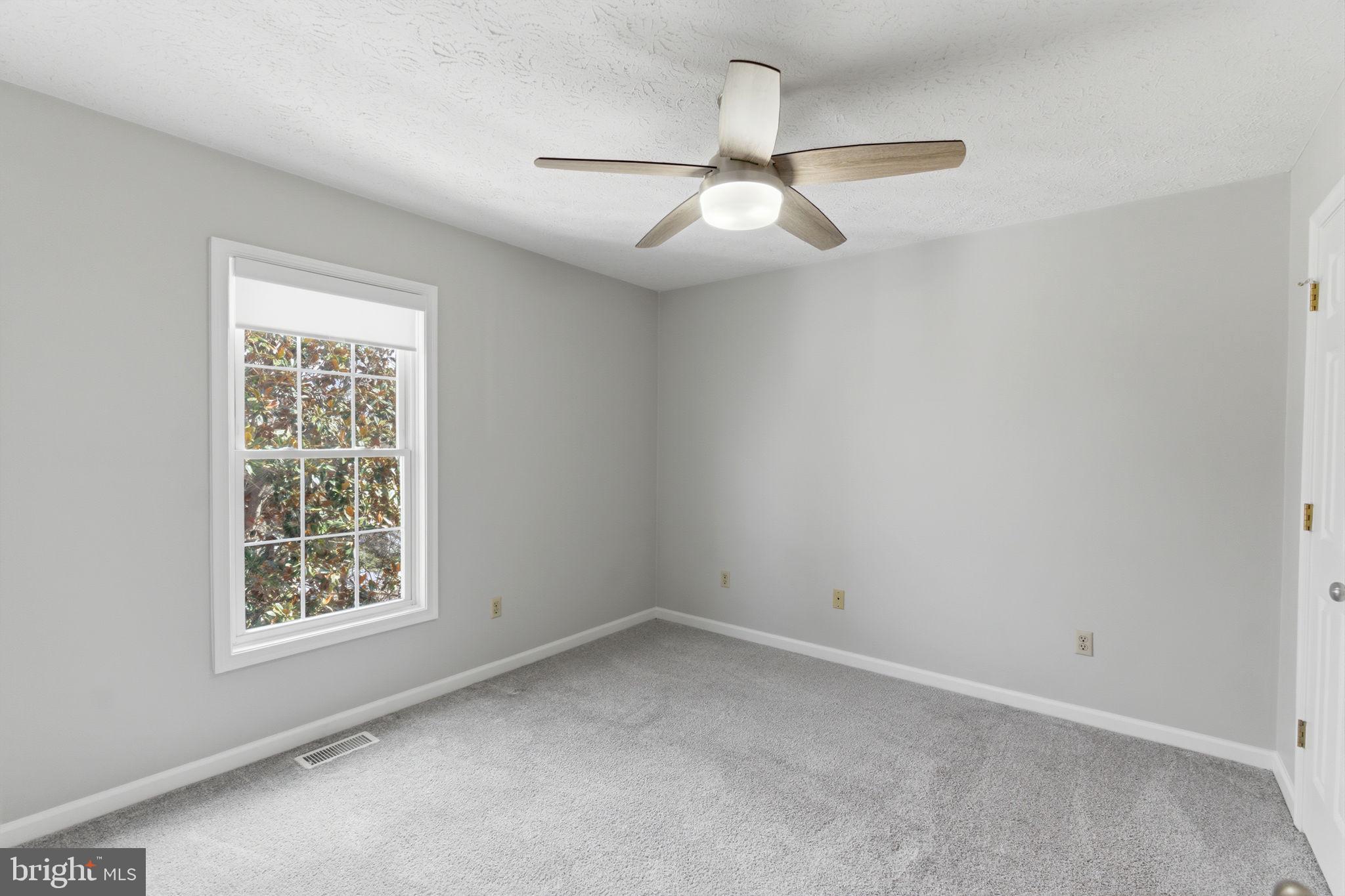 HOLLIS MANOR - Residential