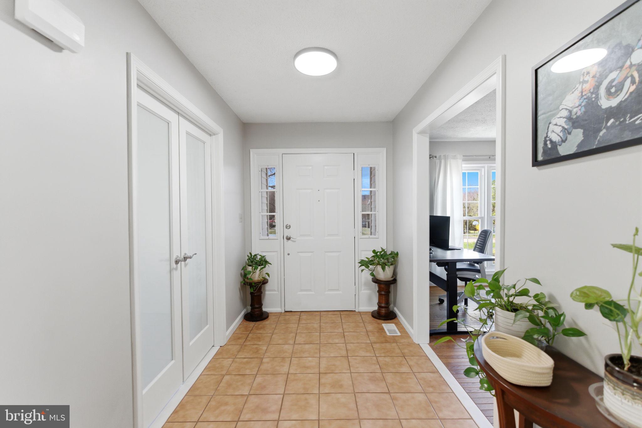 HOLLIS MANOR - Residential