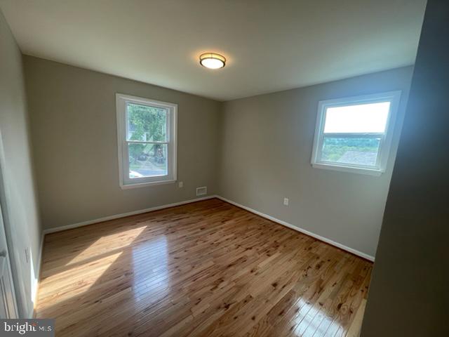 MURRAY HILL - Residential