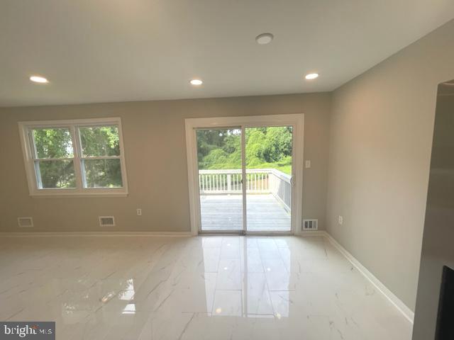 MURRAY HILL - Residential