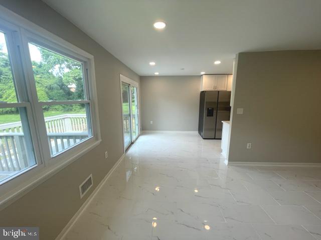 MURRAY HILL - Residential