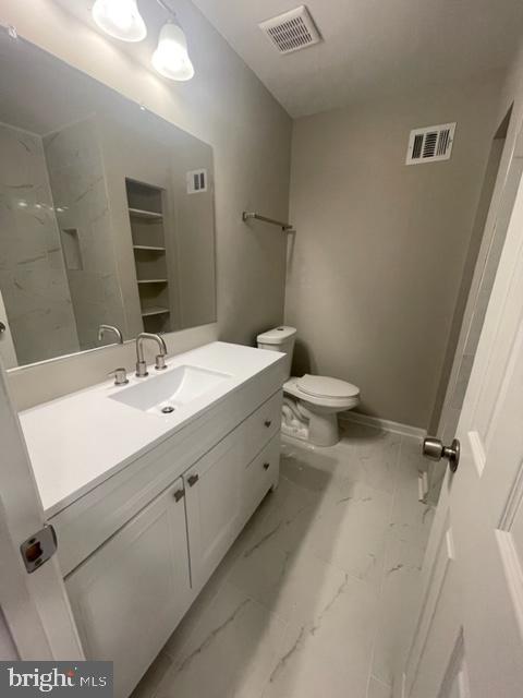 MURRAY HILL - Residential