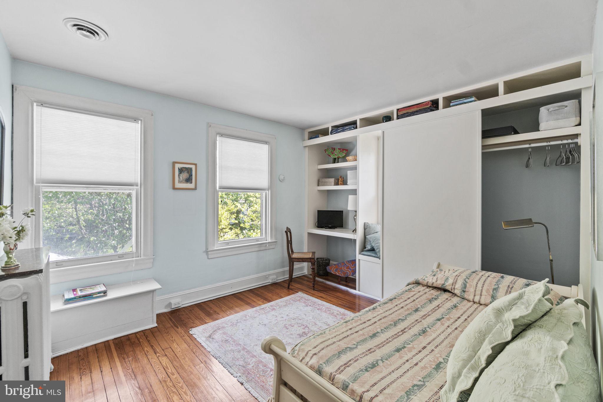 CHEVY CHASE - Residential