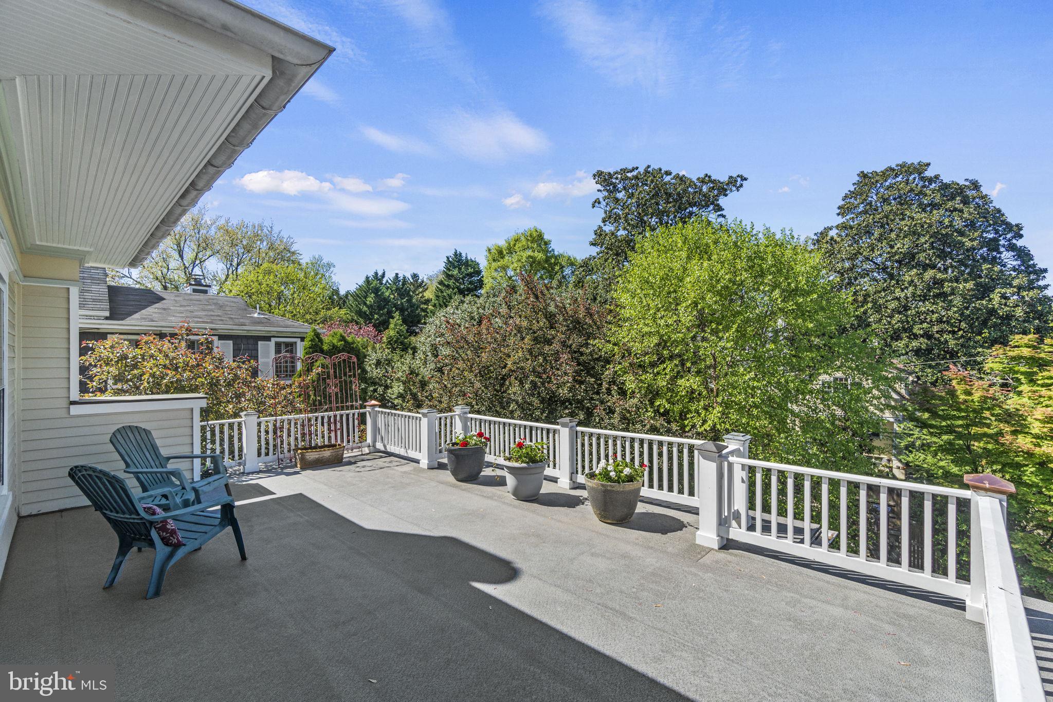 CHEVY CHASE - Residential