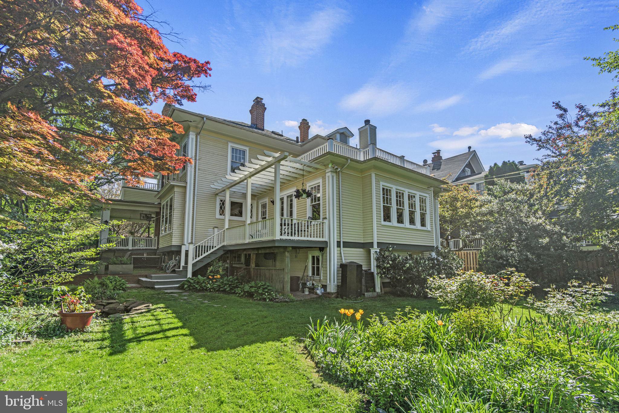 CHEVY CHASE - Residential