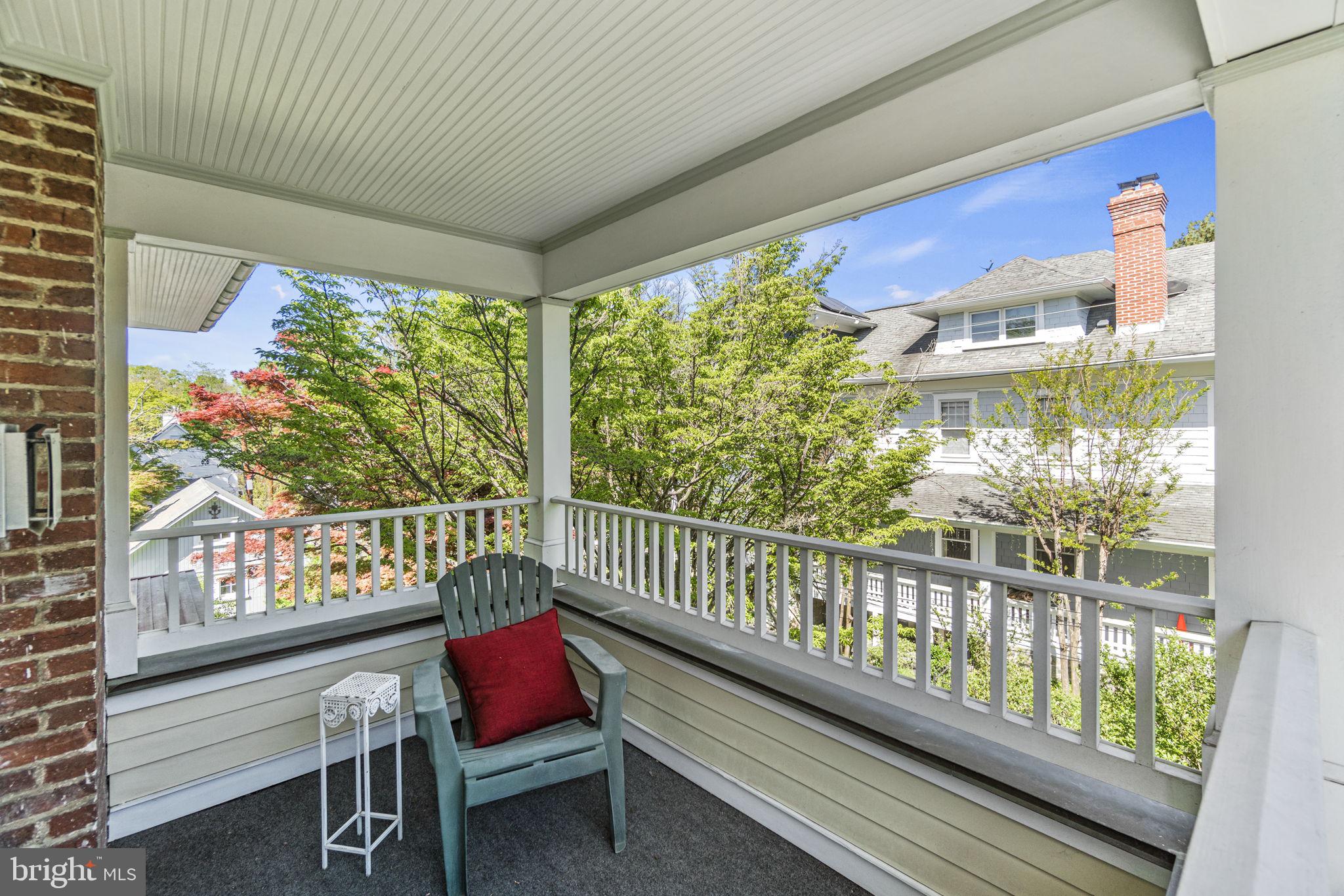CHEVY CHASE - Residential
