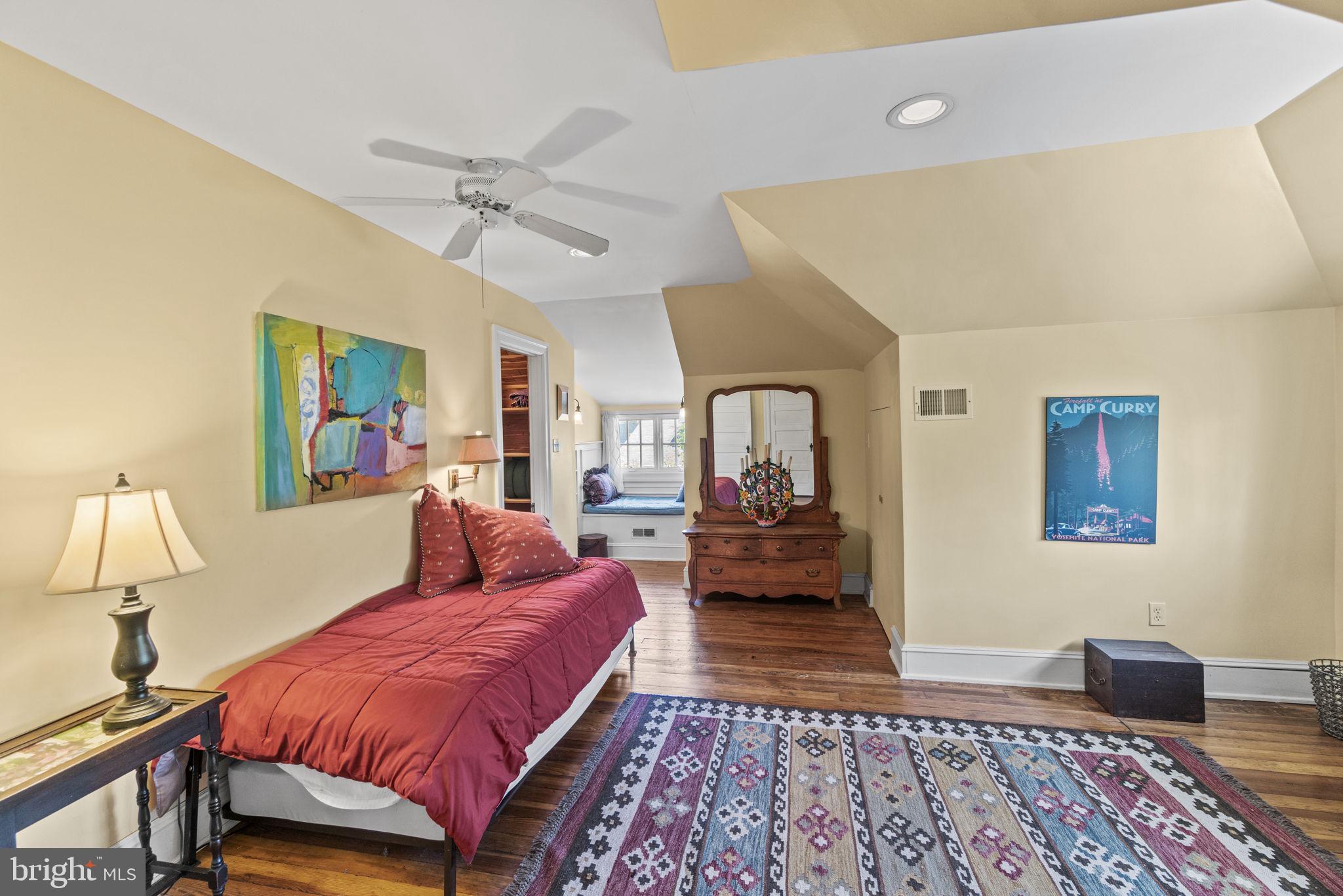 CHEVY CHASE - Residential