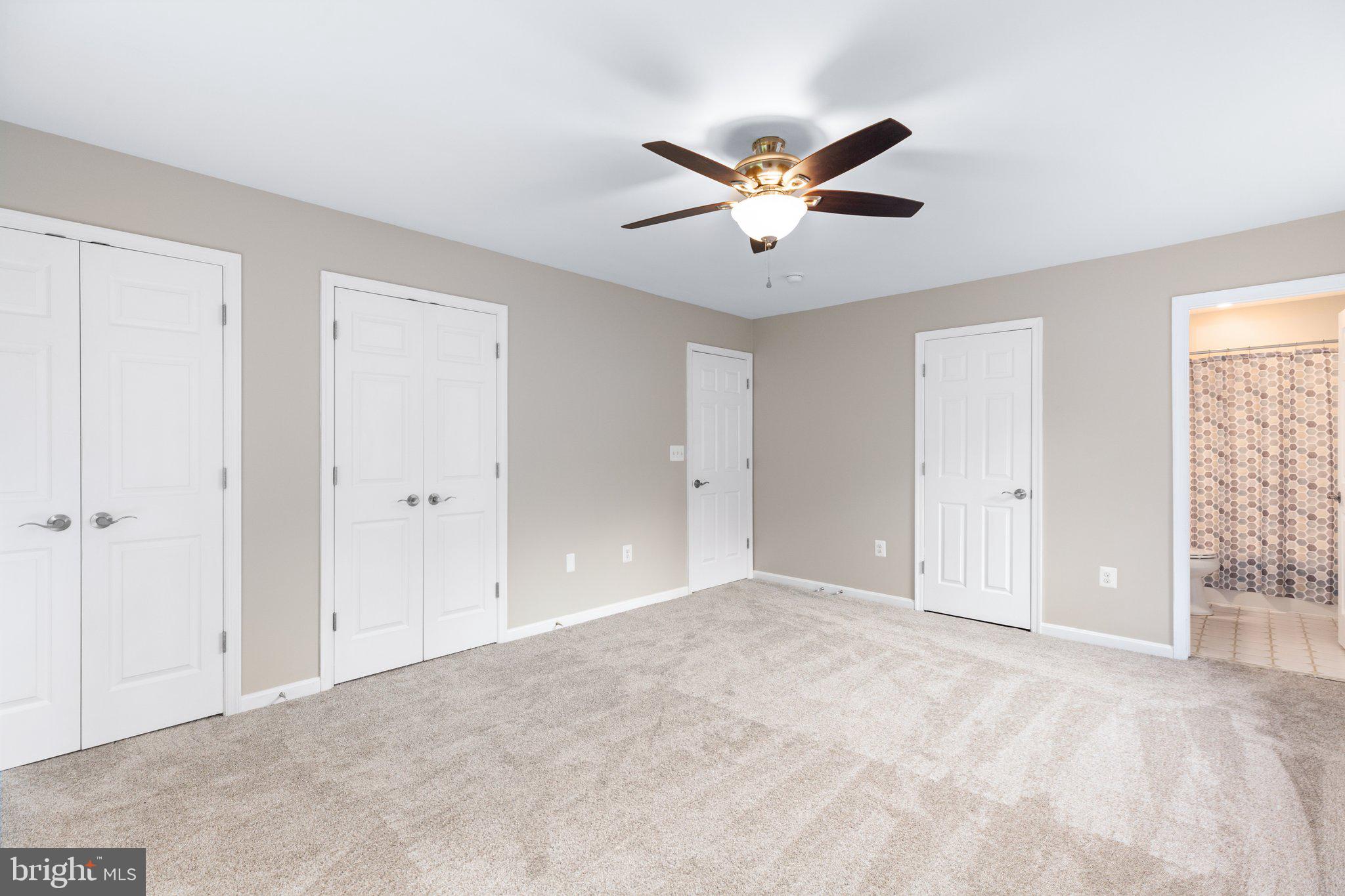 STONEYBROOKE - Residential