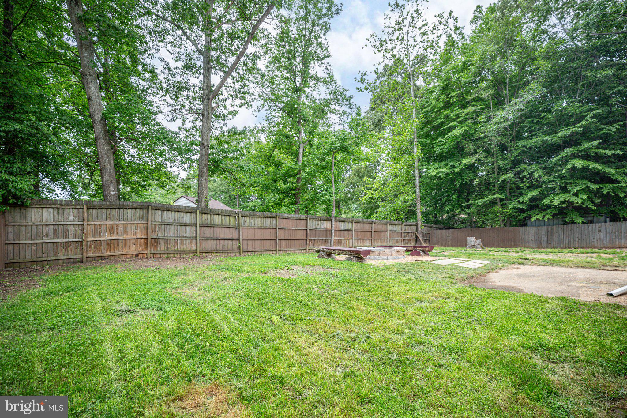 STONEYBROOKE - Residential