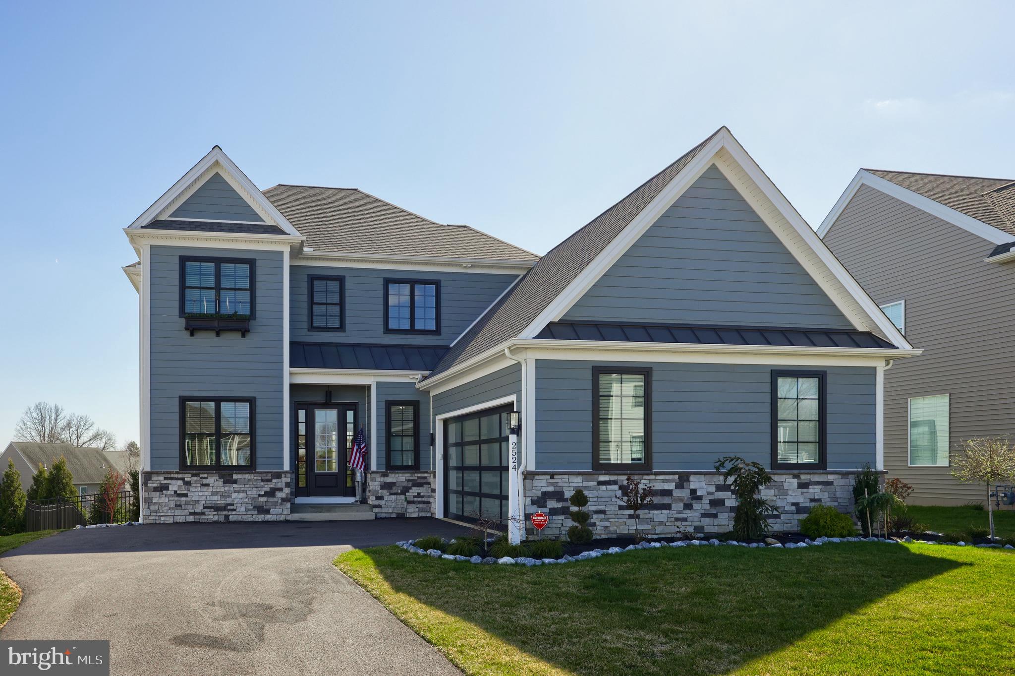 HAYDN MANOR - Residential