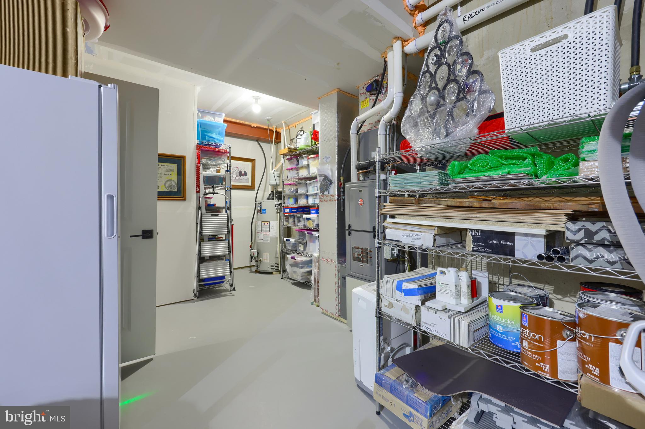 HAYDN MANOR - Residential