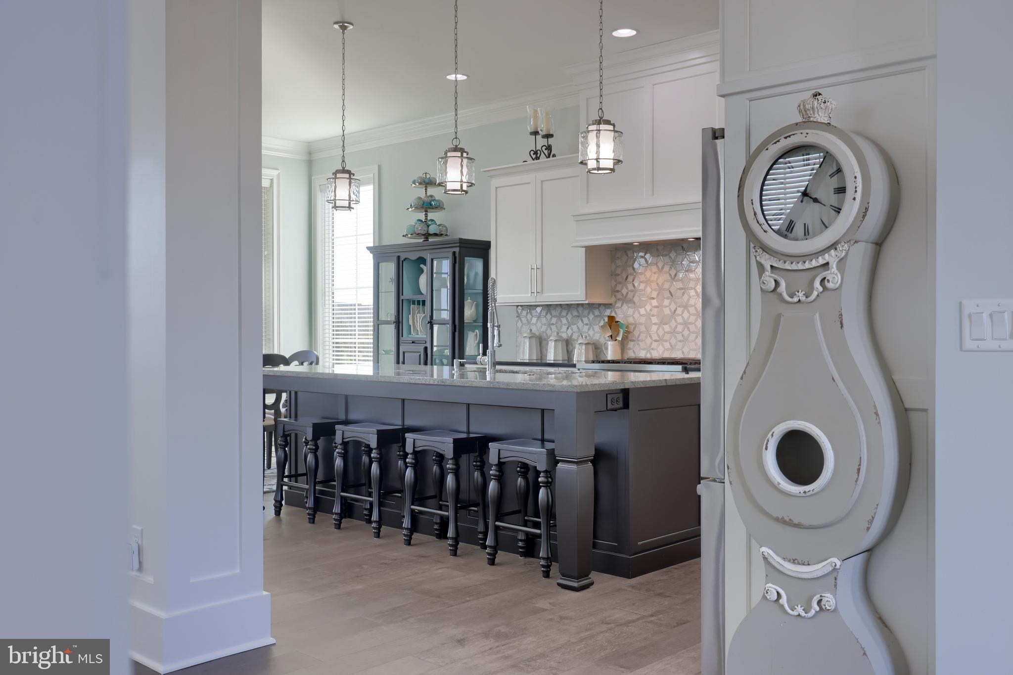 HAYDN MANOR - Residential