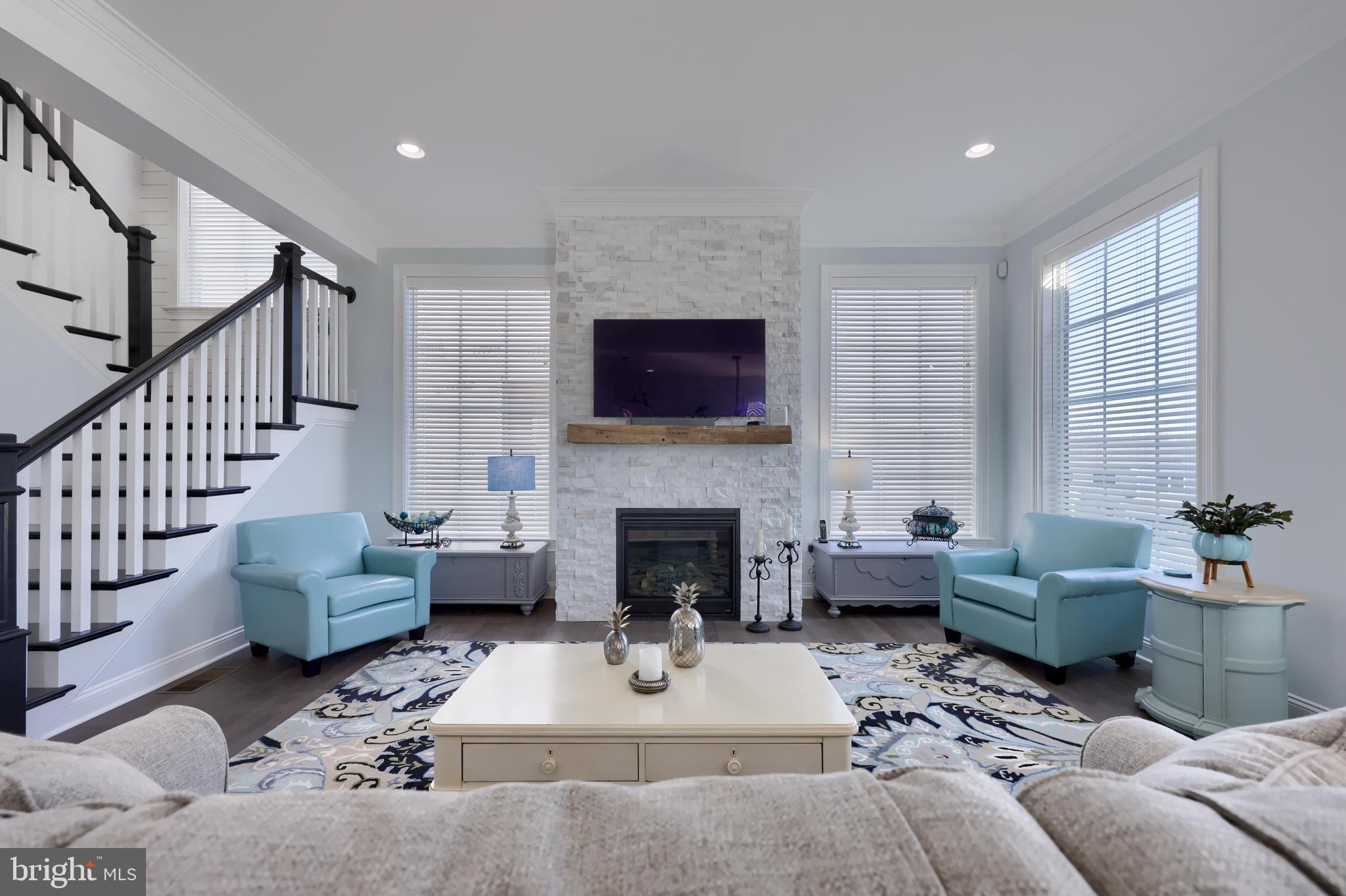 HAYDN MANOR - Residential