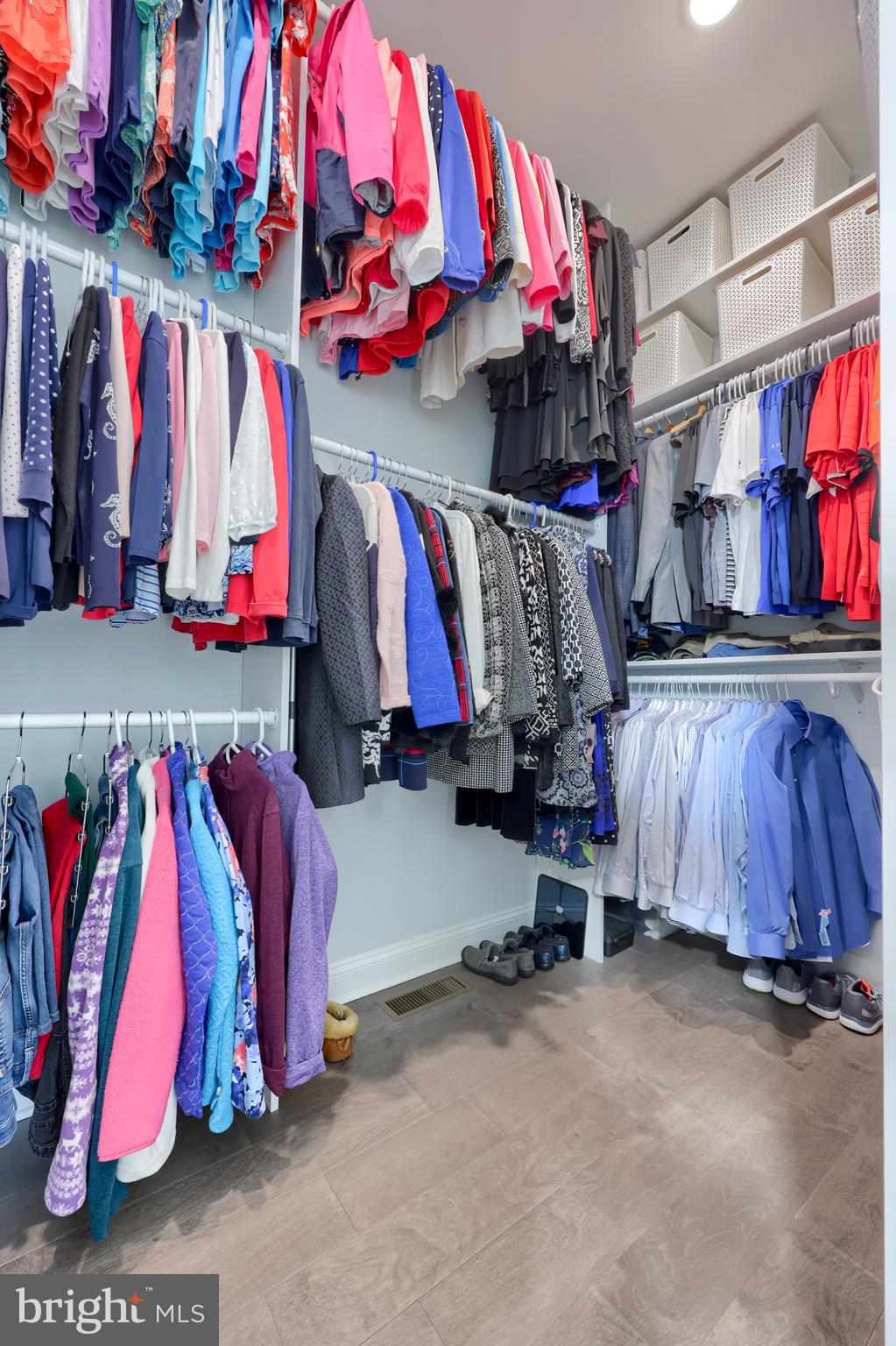 HAYDN MANOR - Residential